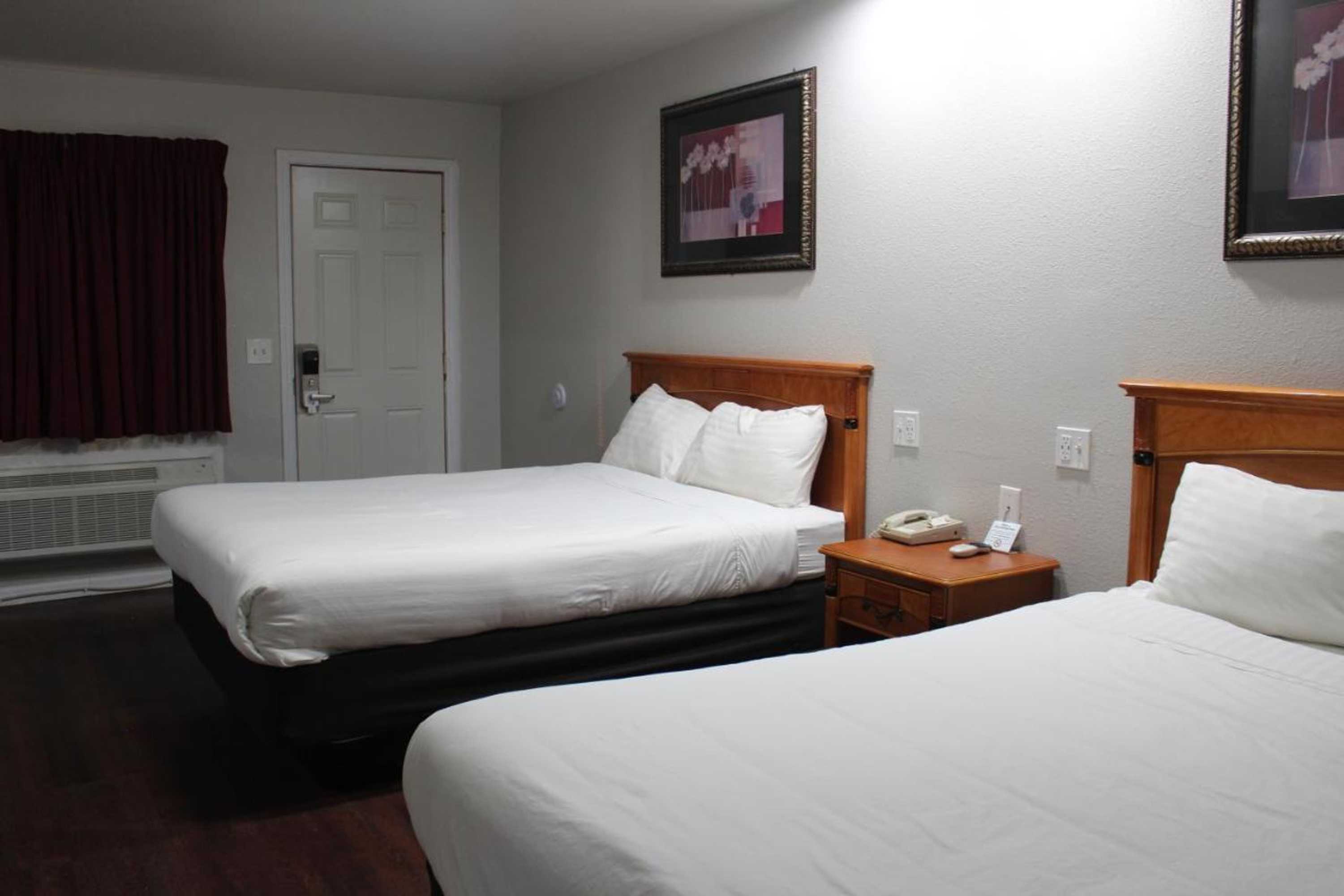 Gift card for Thunderbird Motel Las Vegas/ New Mexico