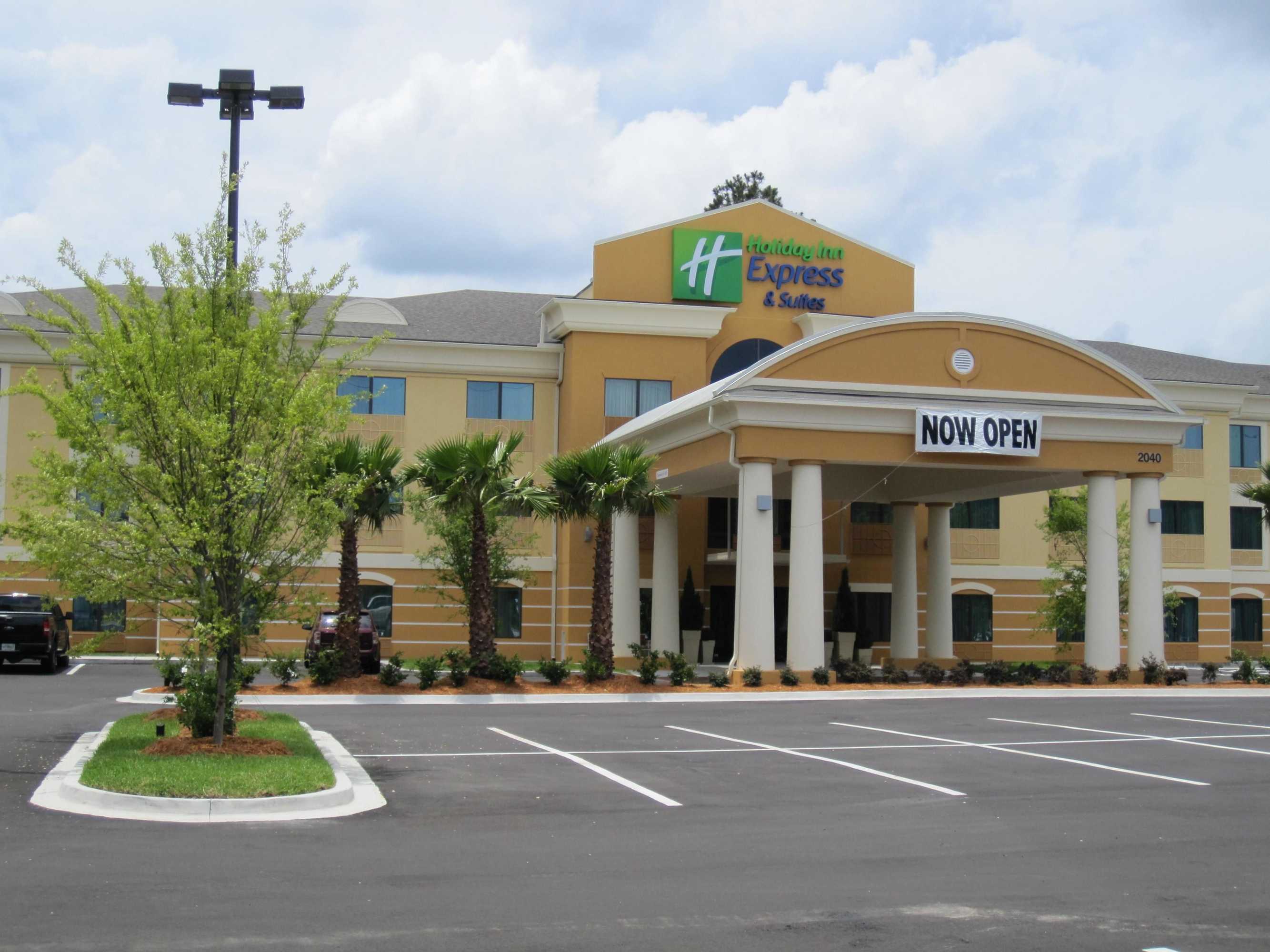 Gift card for Holiday Inn Express & Suites Jacksonville - Atlantic Beach by Ihg Gift card for Holiday Inn Express & Suites Jacksonville - Atlantic Beach by Ihg