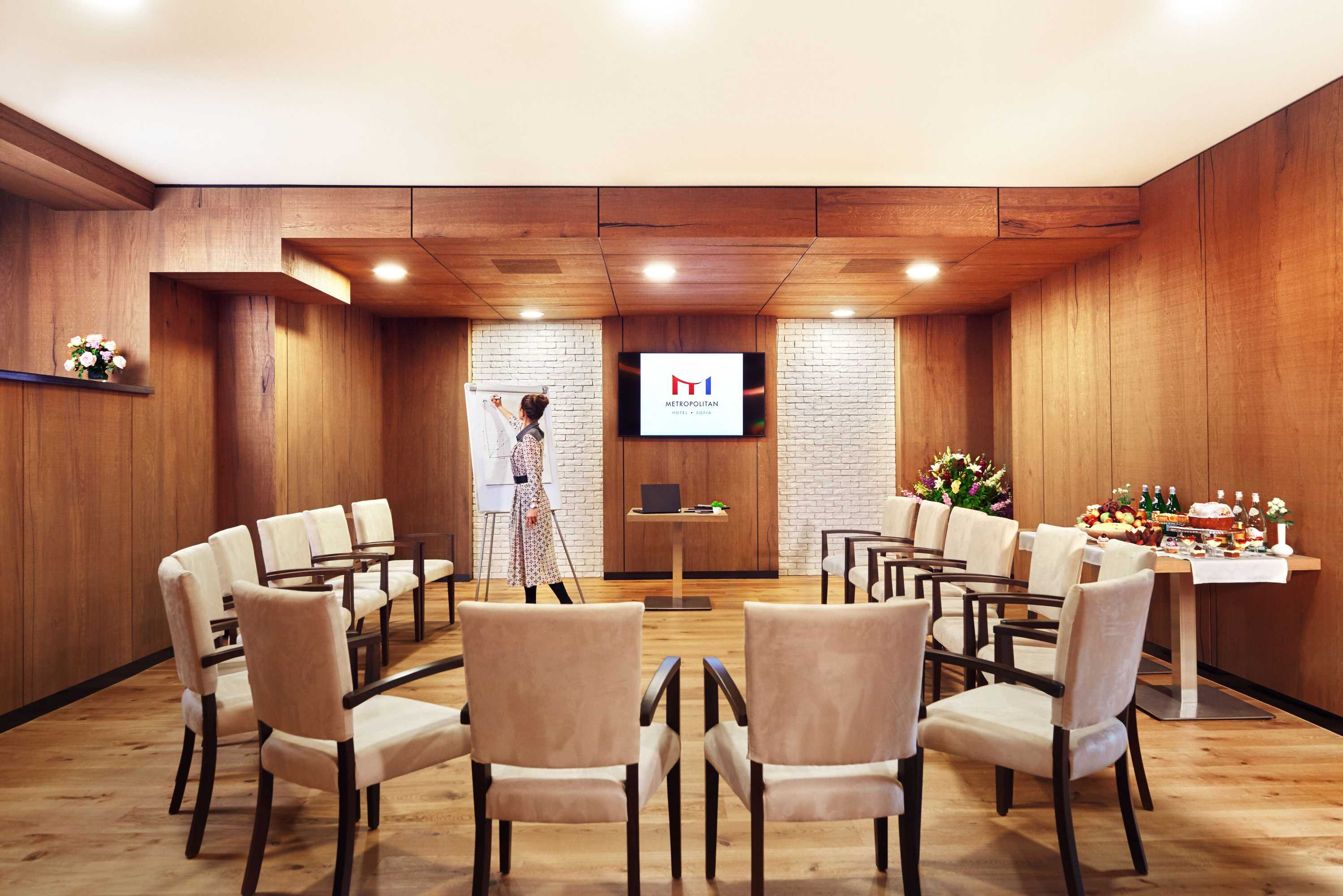 Gift card for Metropolitan Hotel Sofia, a Member of Radisson Individuals Gift card for Metropolitan Hotel Sofia, a Member of Radisson Individuals