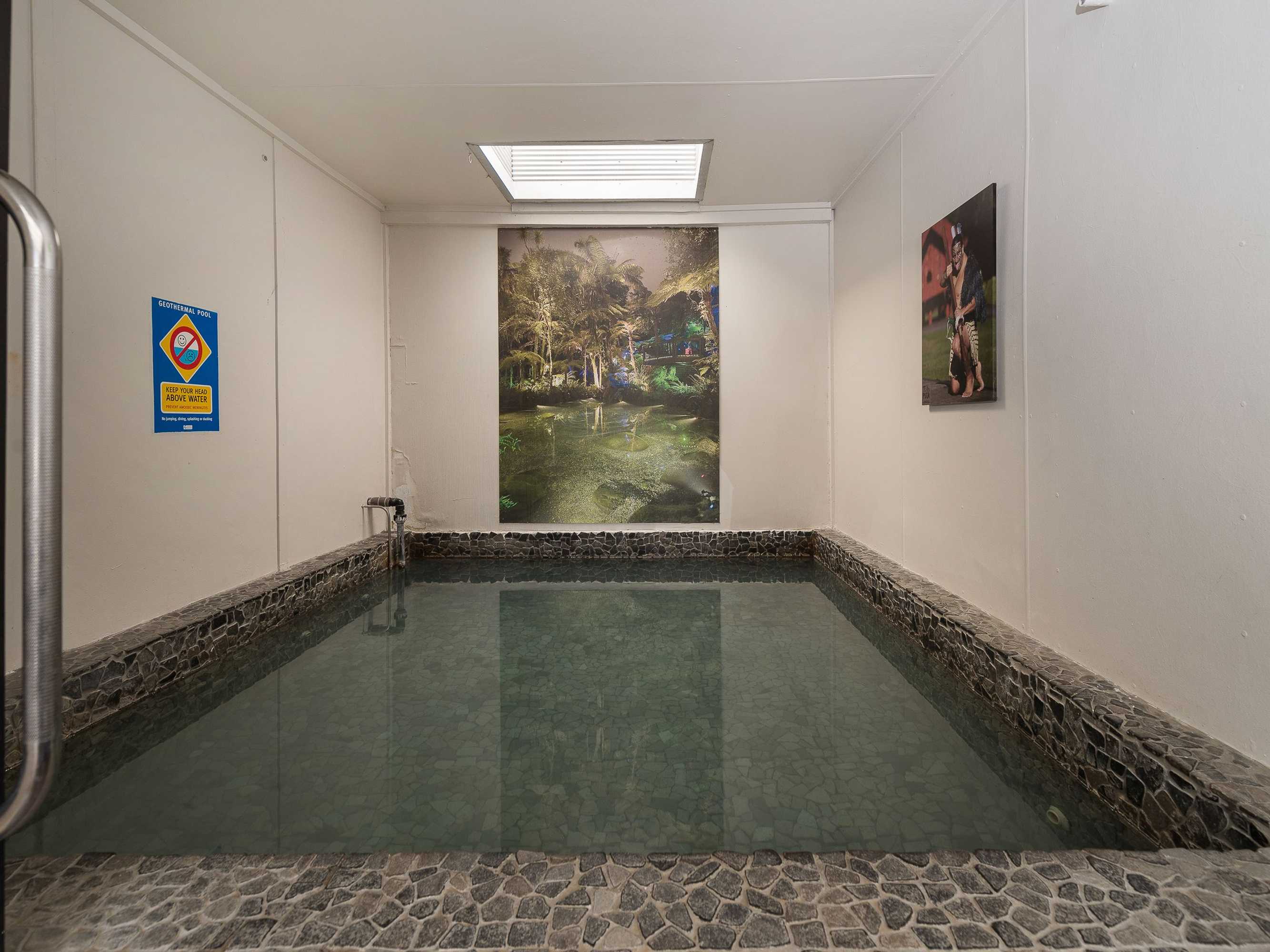 Gift card for Red Rock Thermal Motel