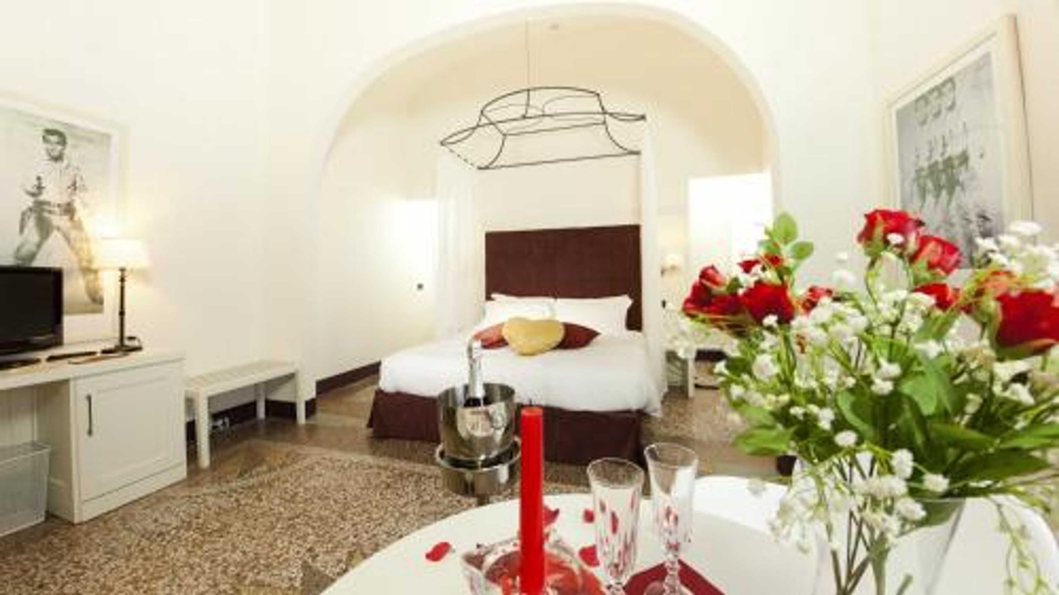 Gift card for Hotel San Miniato Gift card for Hotel San Miniato