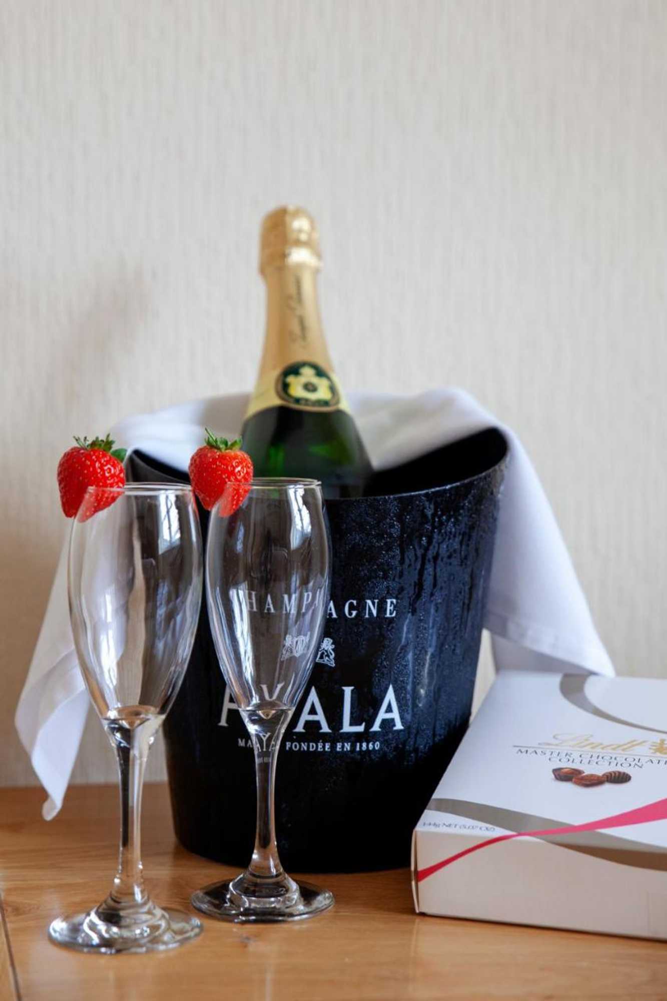 Gift card for Three Salmons Hotel Gift card for Three Salmons Hotel