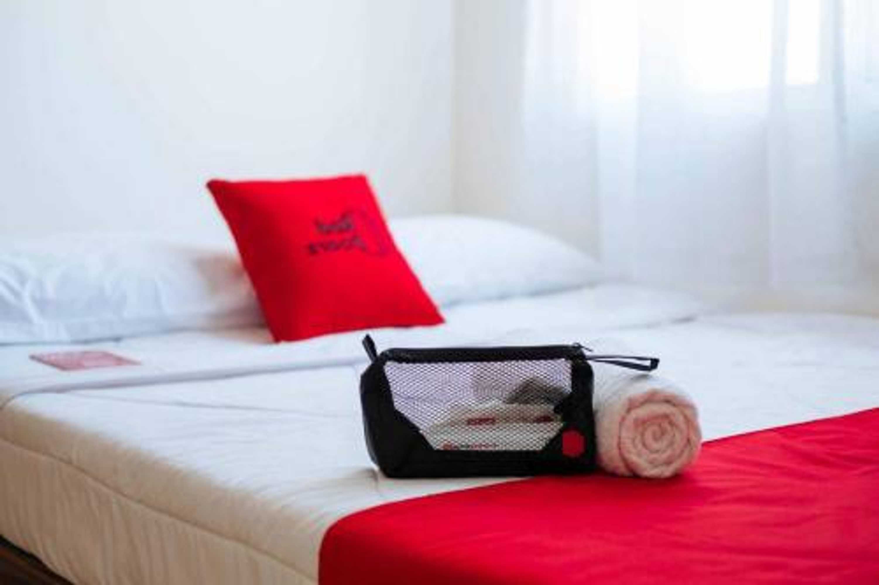 Gift card for Reddoorz Near Lampung Walk 2 Gift card for Reddoorz Near Lampung Walk 2