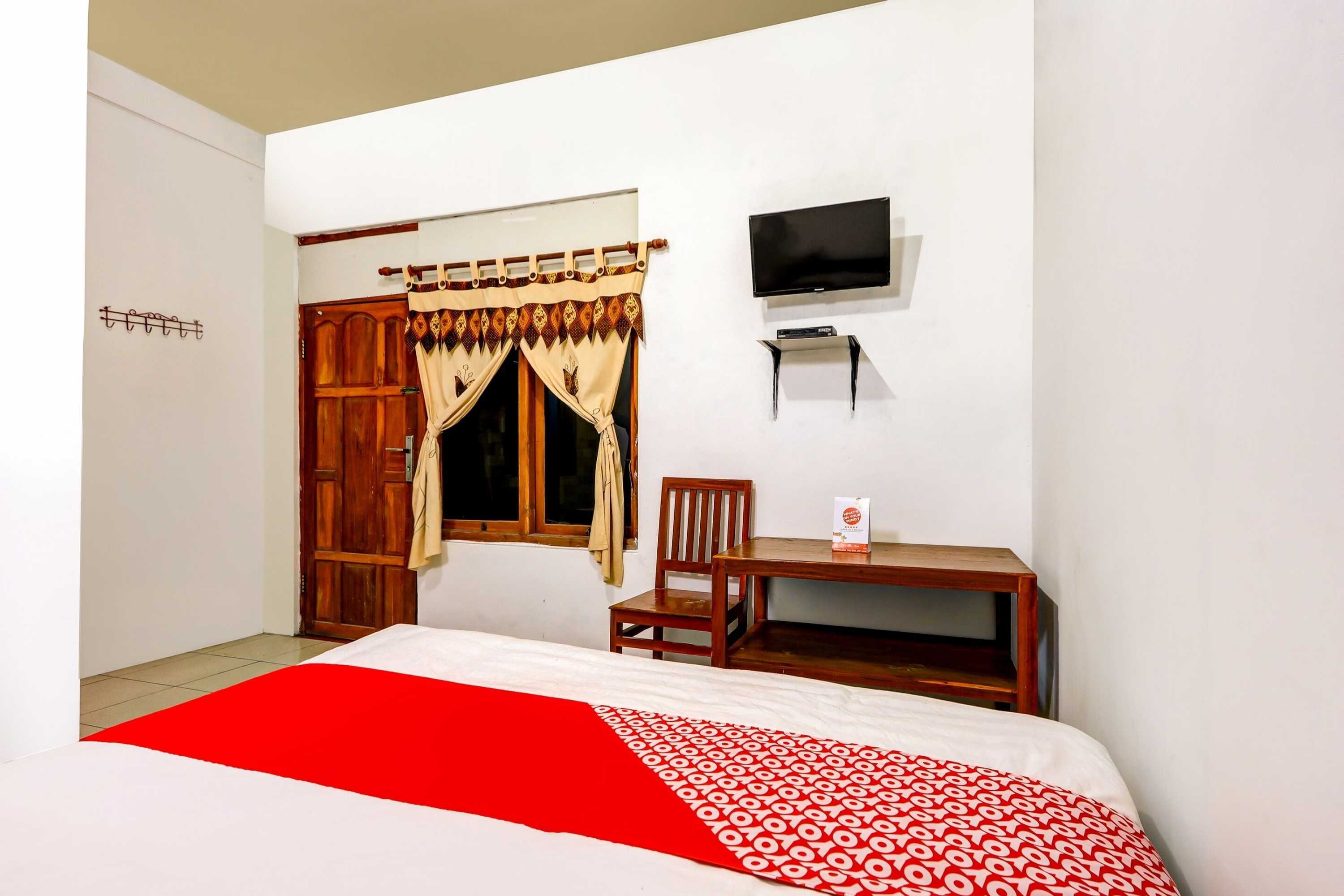 Gift card for Oyo 90051 Guest House Parangtritis Gift card for Oyo 90051 Guest House Parangtritis