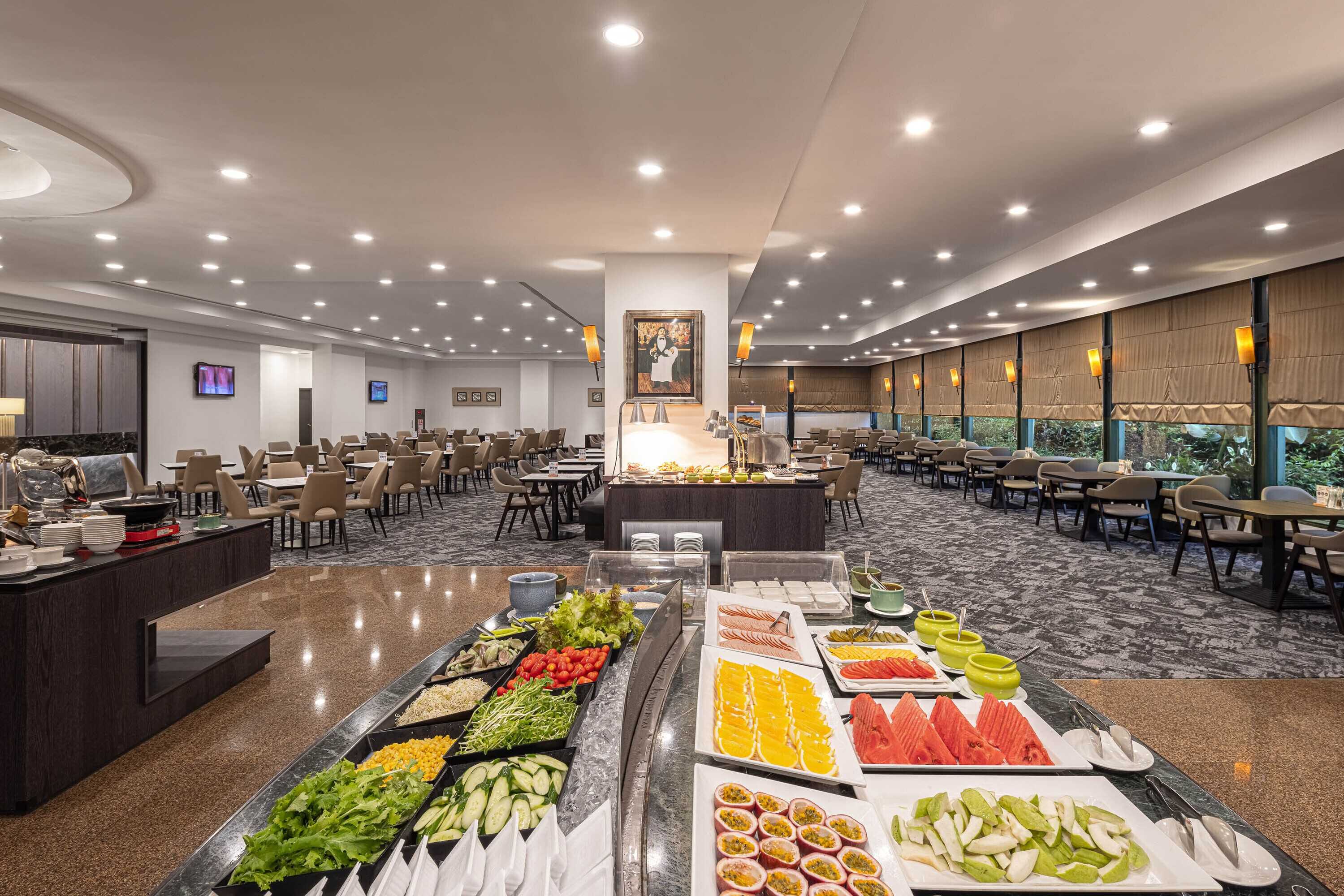 Gift card for Lakeshore Hotel Metropolis