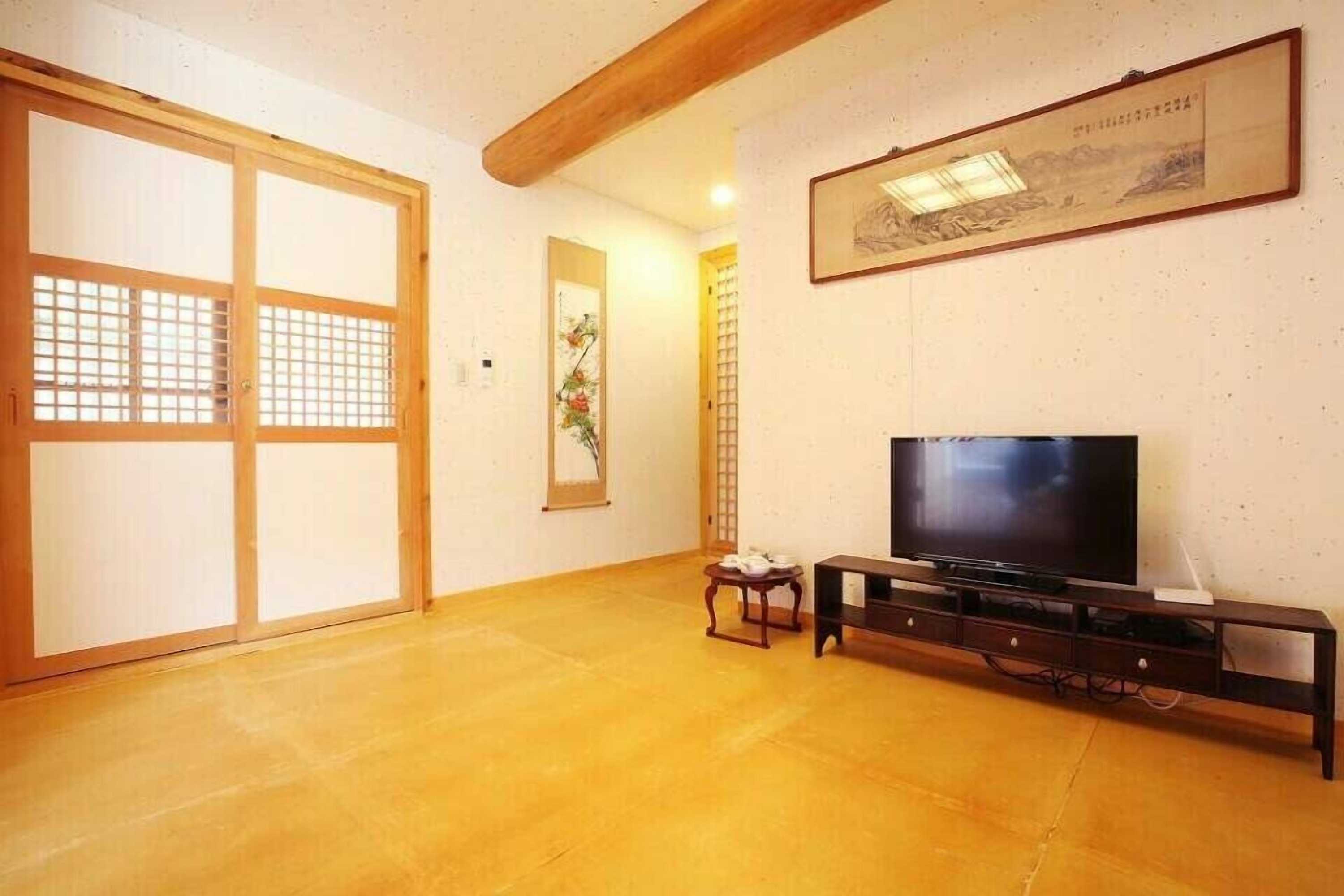 Gift card for Chosun Royal Residence Gift card for Chosun Royal Residence
