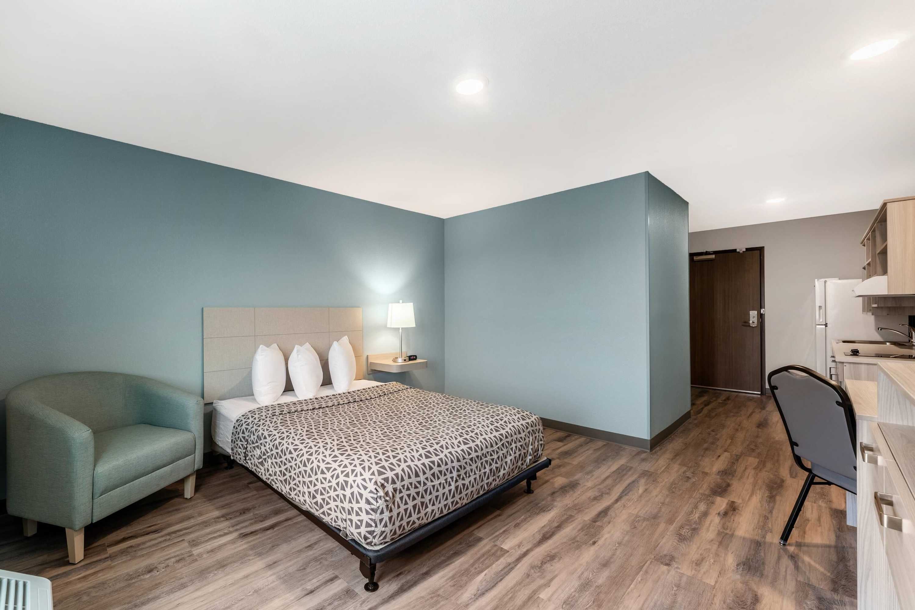 Gift card for Woodspring Suites Wilmington Riverfront