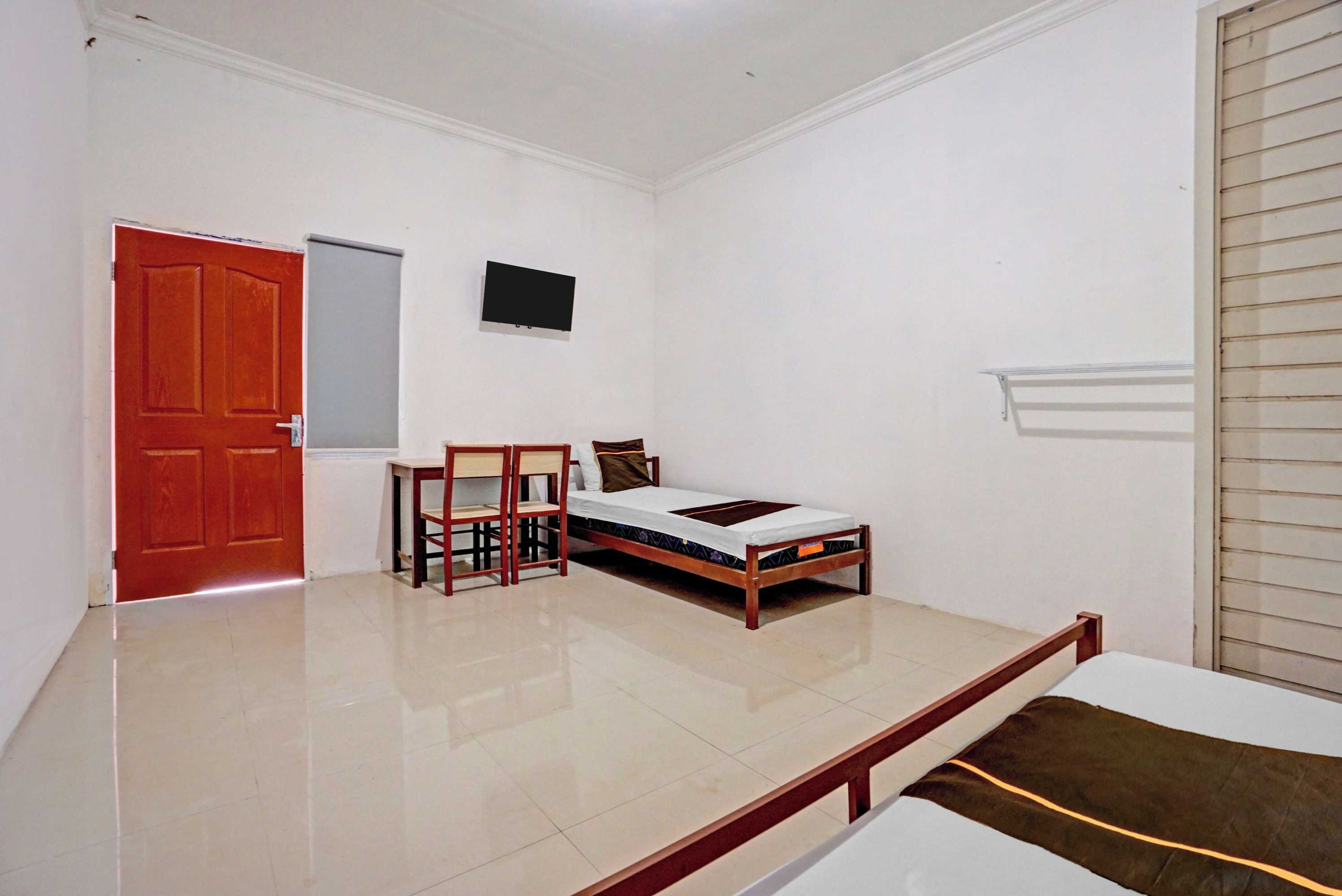 Gift card for Super Oyo 3702 Homestay Bougenville Syariah