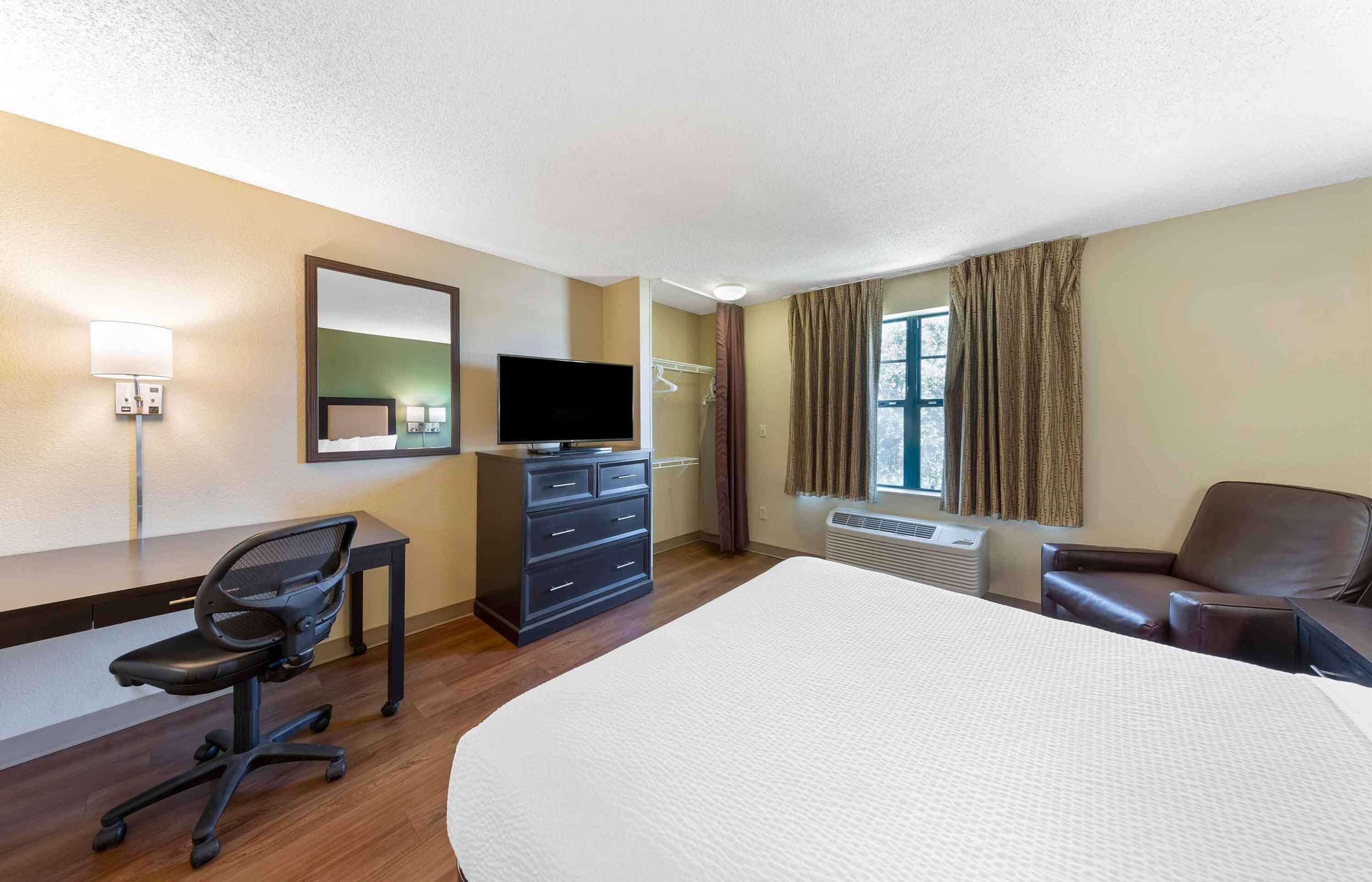 Gift card for Extended Stay America Select Suites Chicago Naperville West