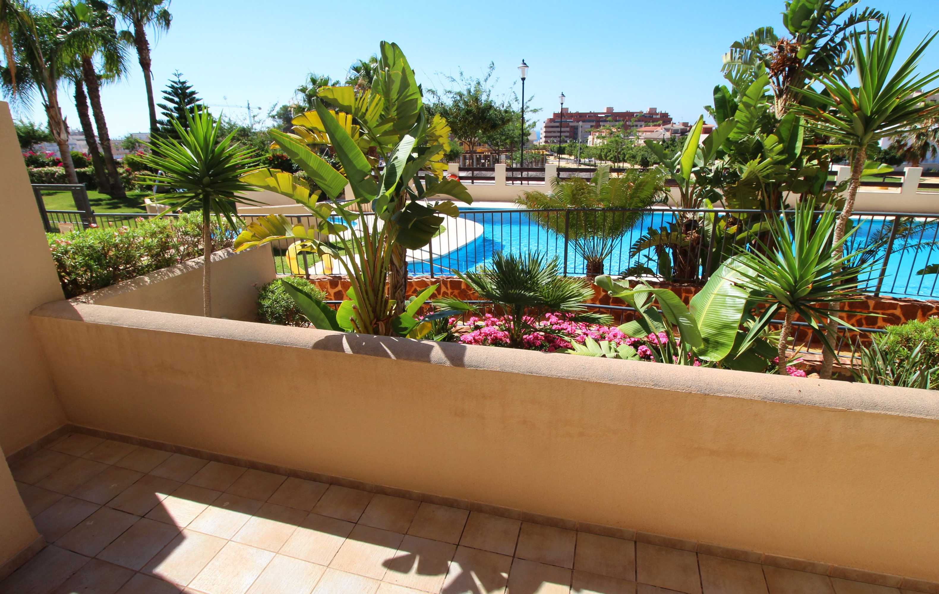 Gift card for Albardi 3ºa - Magnífico Apartamento en Aguadulce Gift card for Albardi 3ºa - Magnífico Apartamento en Aguadulce