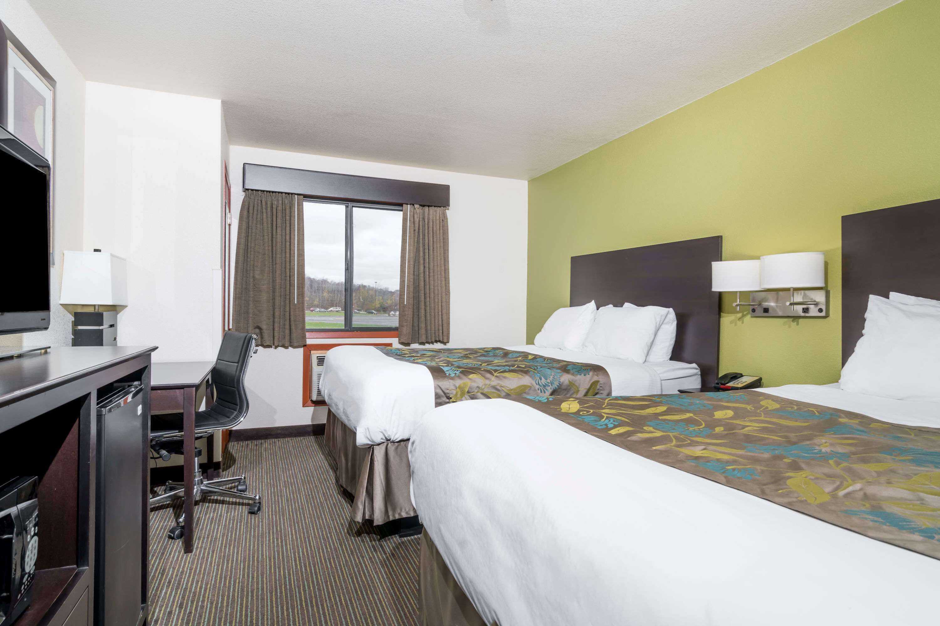 Gift card for Baymont by Wyndham Eau Claire WI Gift card for Baymont by Wyndham Eau Claire WI