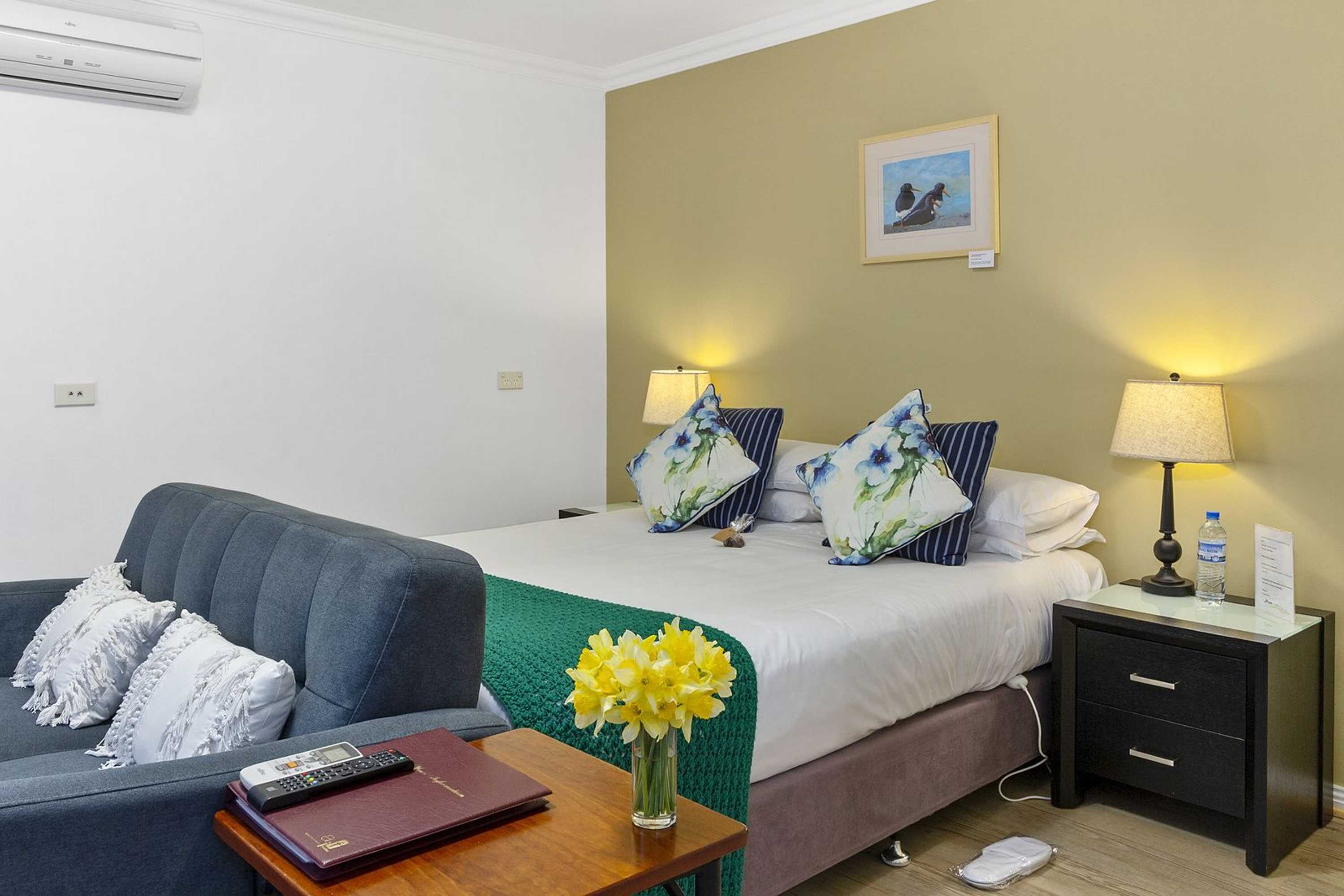 Gift card for Oyster Cove Chalet Gift card for Oyster Cove Chalet