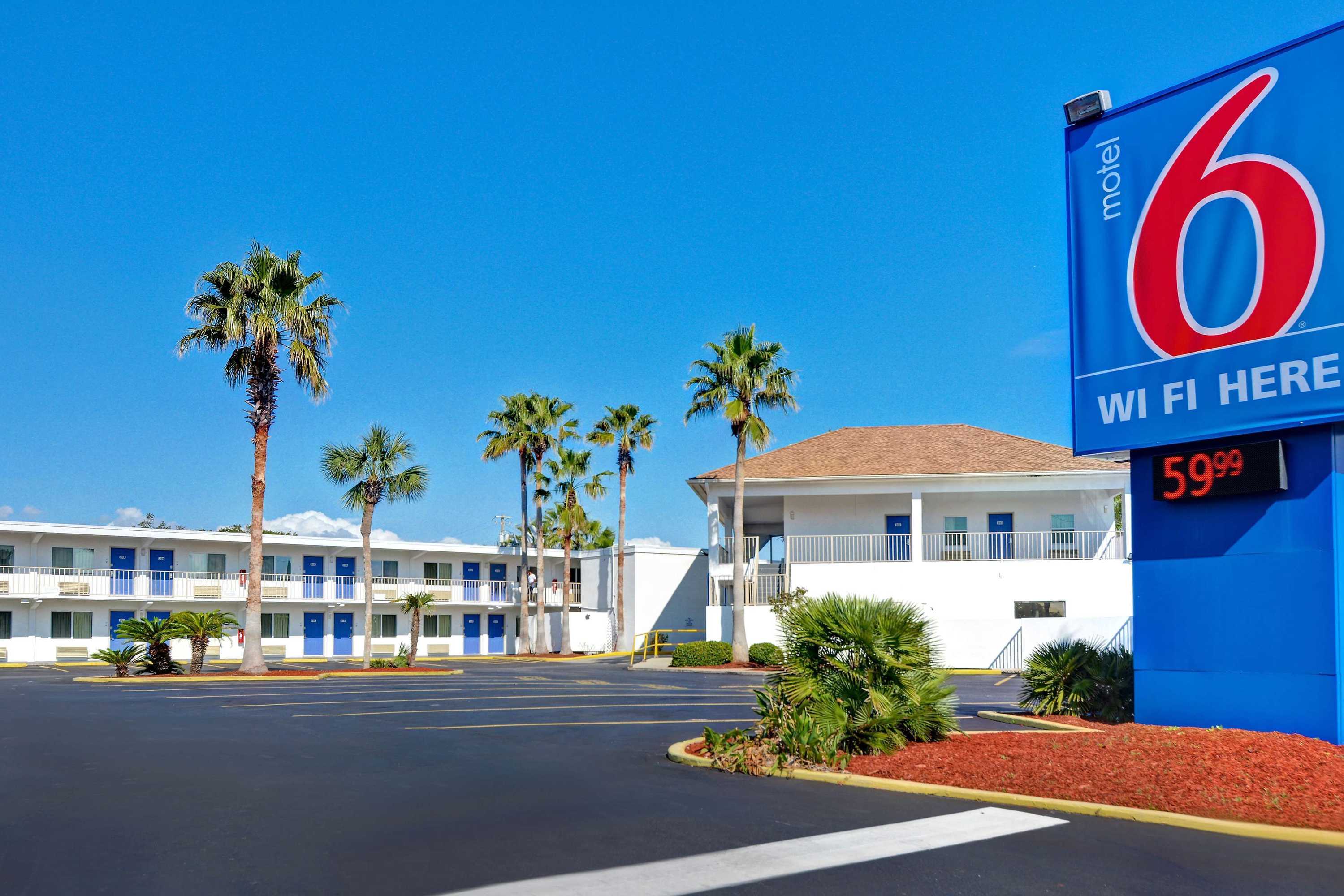 Gift card for Motel 6 Destin, FL