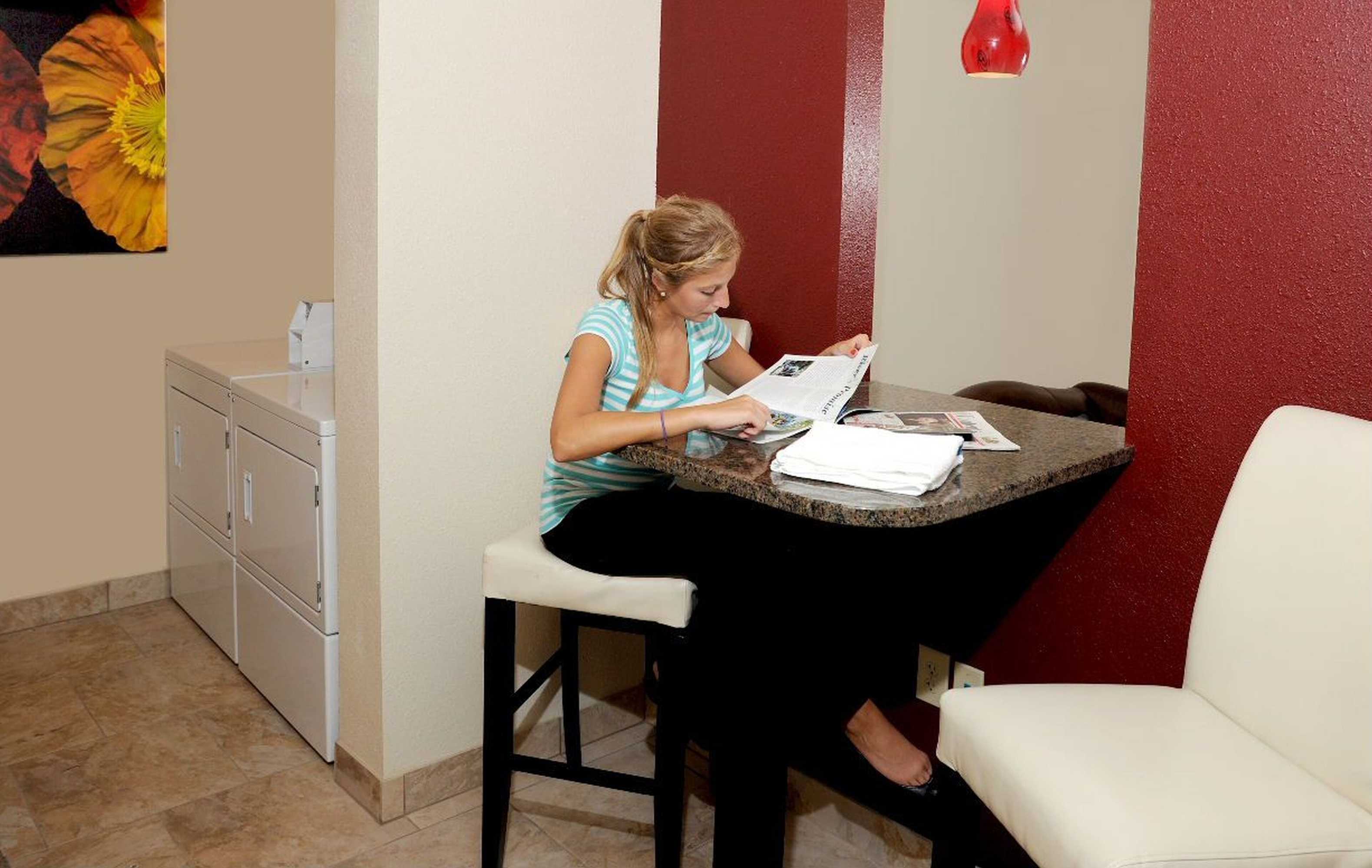 Gift card for Holiday Inn Hotel & Suites Charleston West by Ihg Gift card for Holiday Inn Hotel & Suites Charleston West by Ihg