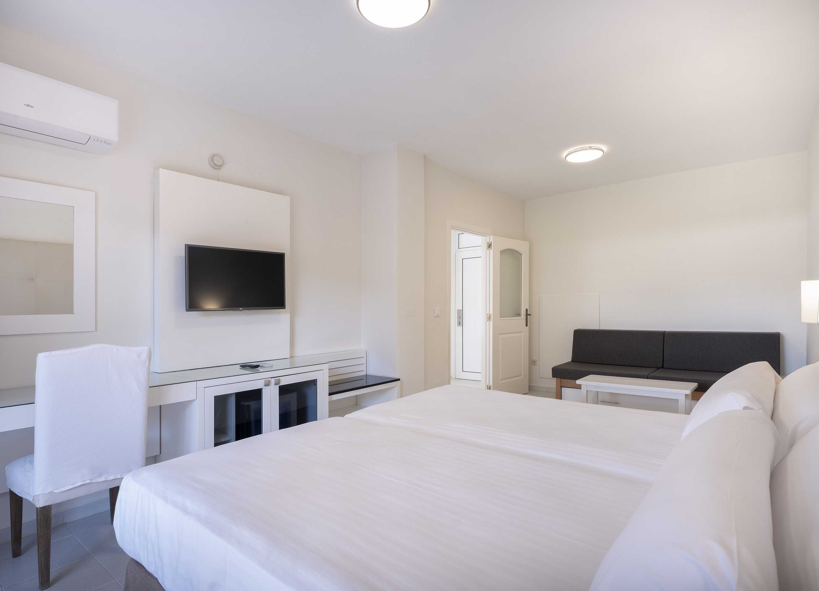 Gift card for Sol Sancti Petri Apartamentos Gift card for Sol Sancti Petri Apartamentos