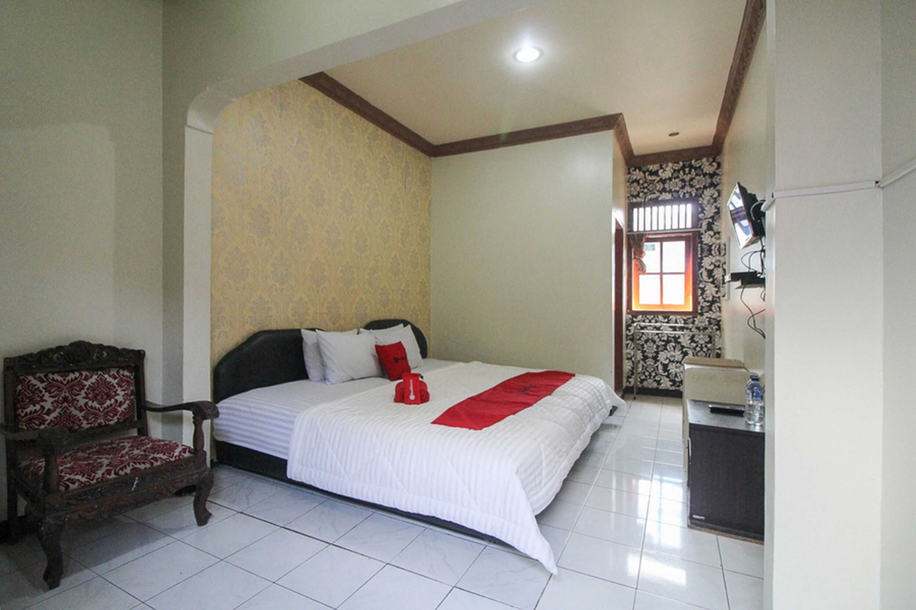Gift card for Reddoorz Near Sarangan Lake Gift card for Reddoorz Near Sarangan Lake