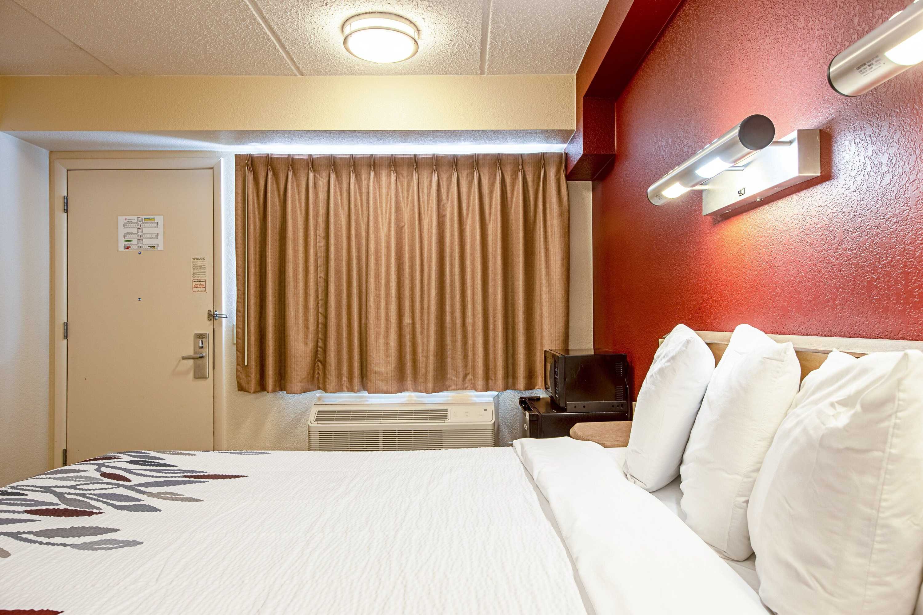 Gift card for Red Roof Inn St Clairsville - Wheeling West Gift card for Red Roof Inn St Clairsville - Wheeling West
