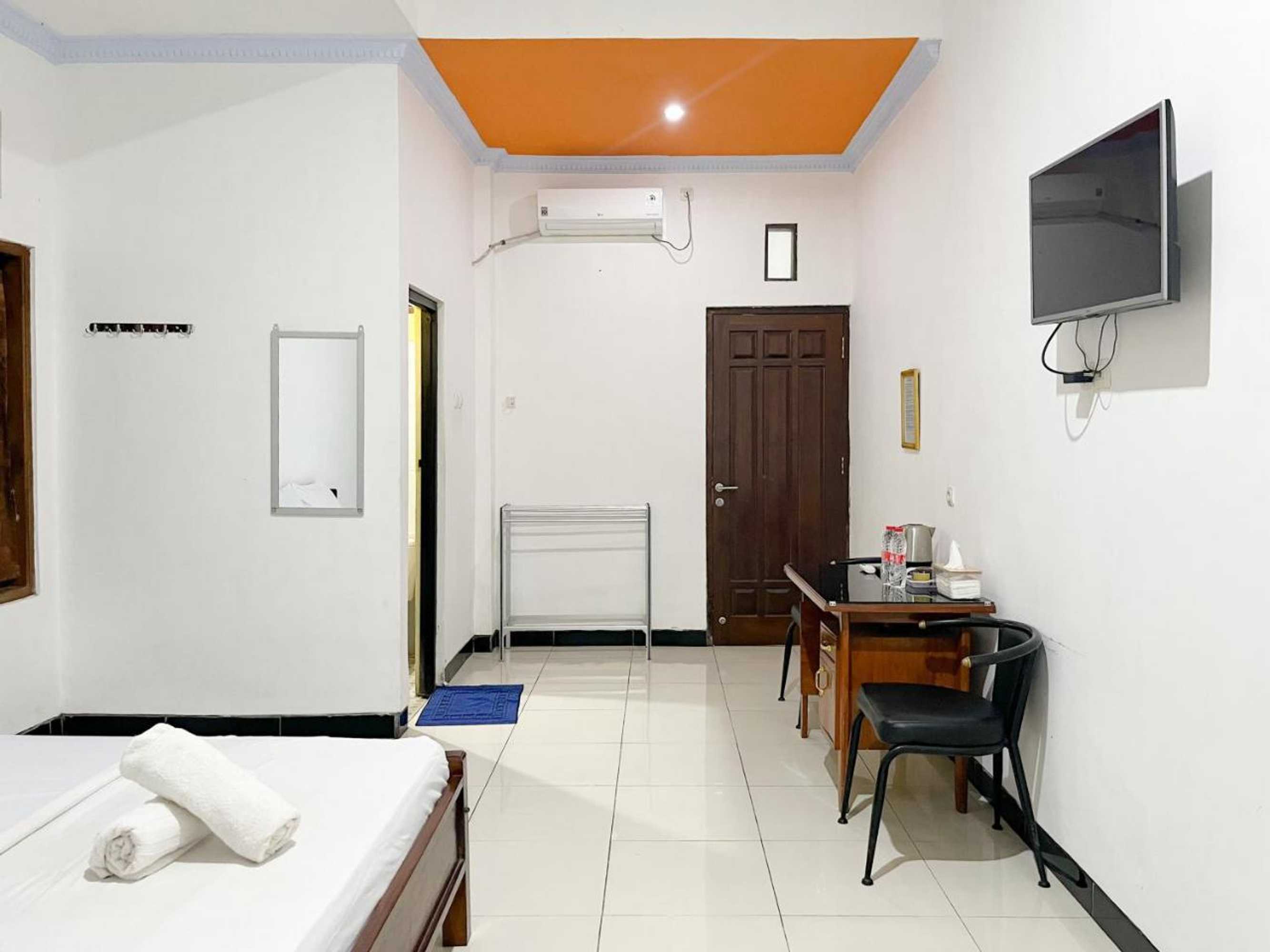 Gift card for Permana Homestay Syariah Mitra Reddoorz