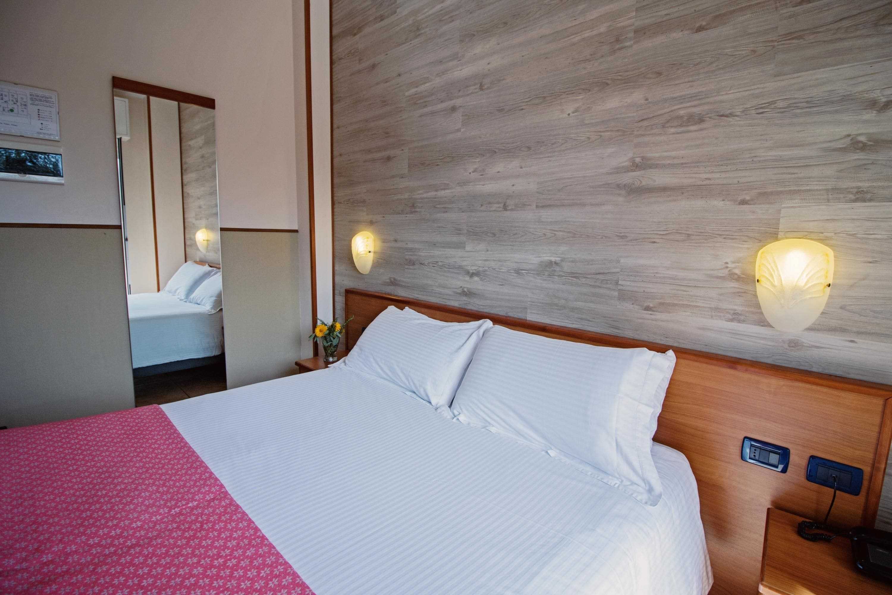 Gift card for Albergo Moderno Gift card for Albergo Moderno