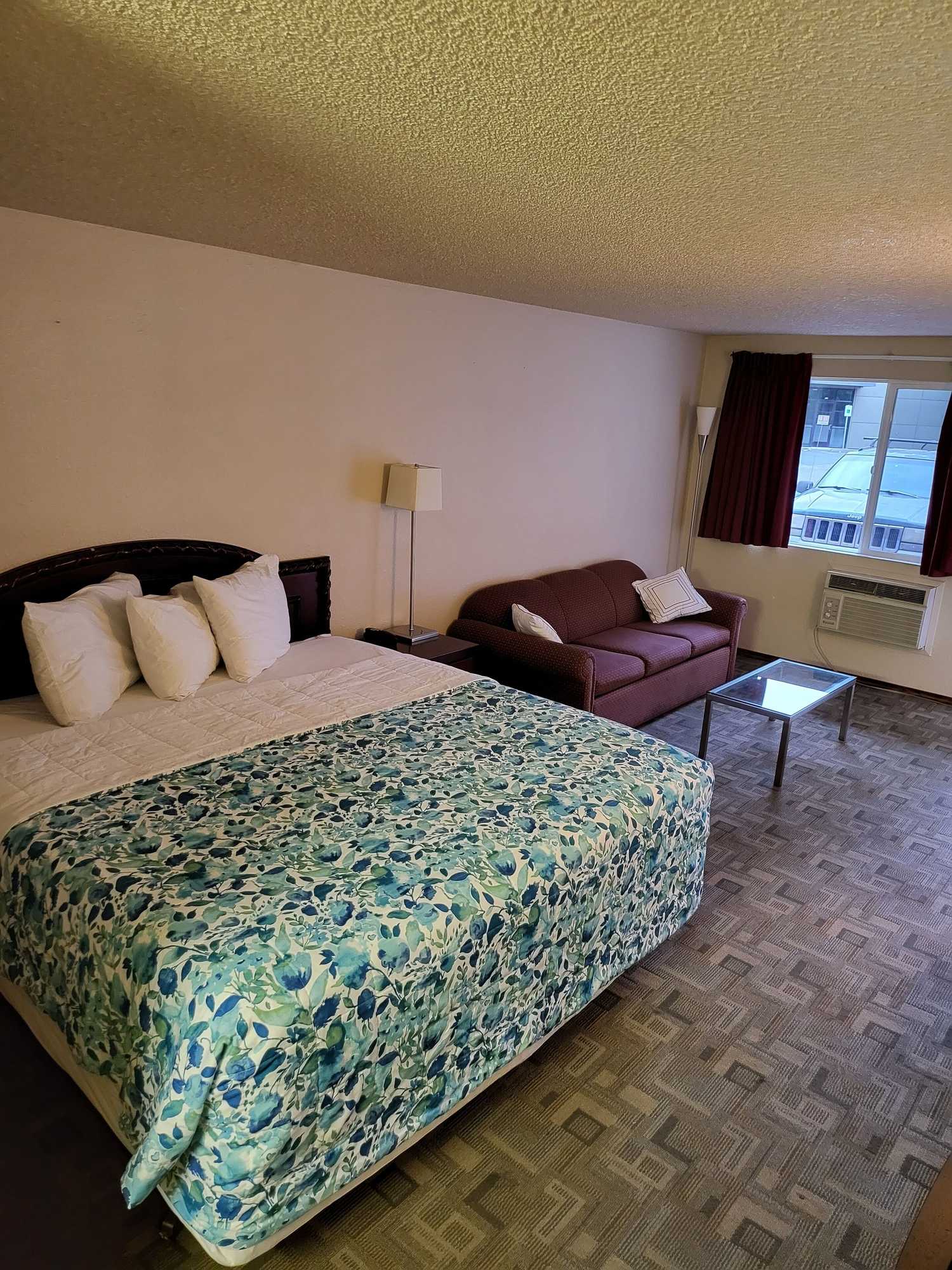 Gift card for Smokey Point Motor Inn Gift card for Smokey Point Motor Inn