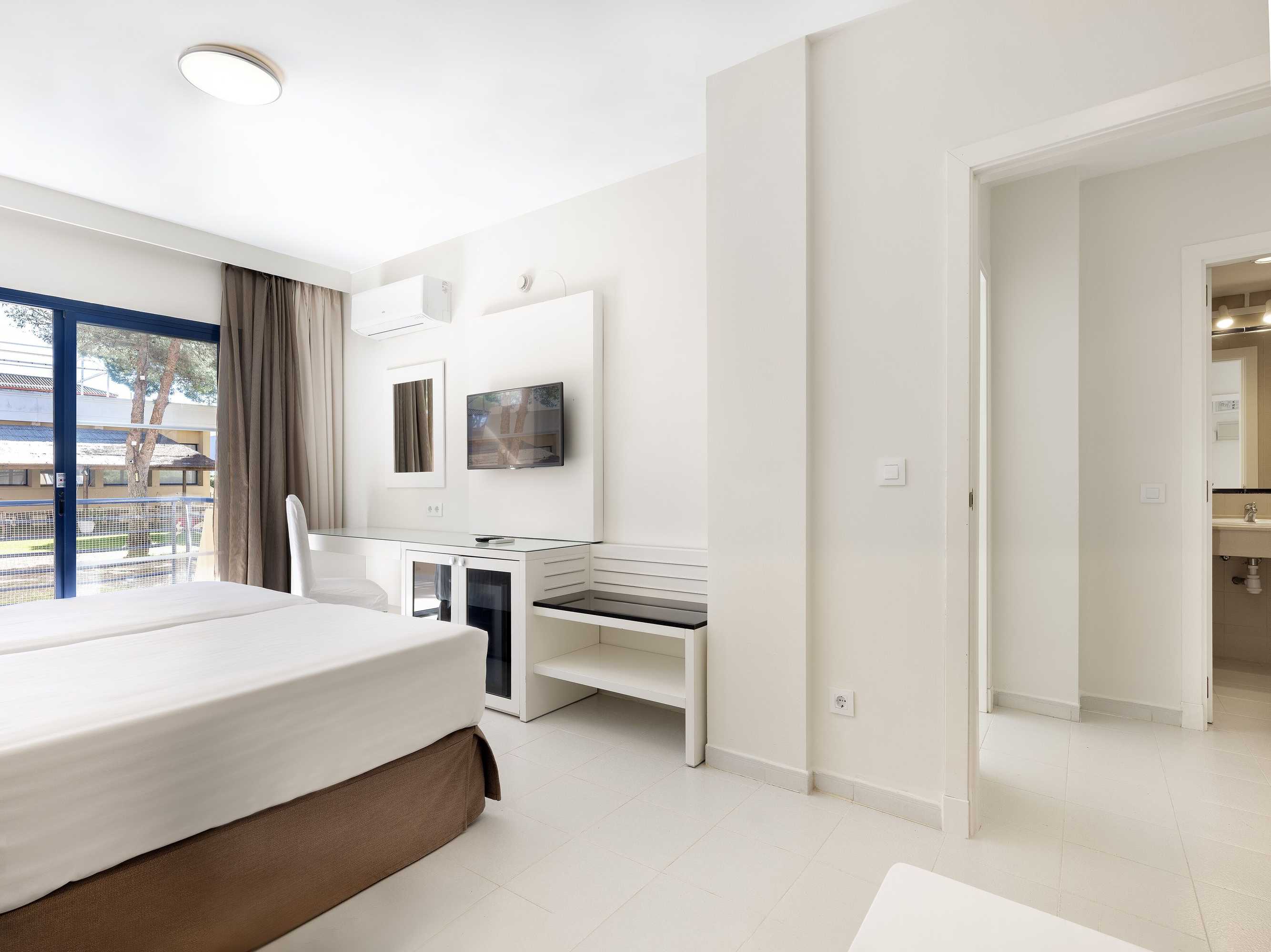 Gift card for Sol Sancti Petri Apartamentos Gift card for Sol Sancti Petri Apartamentos