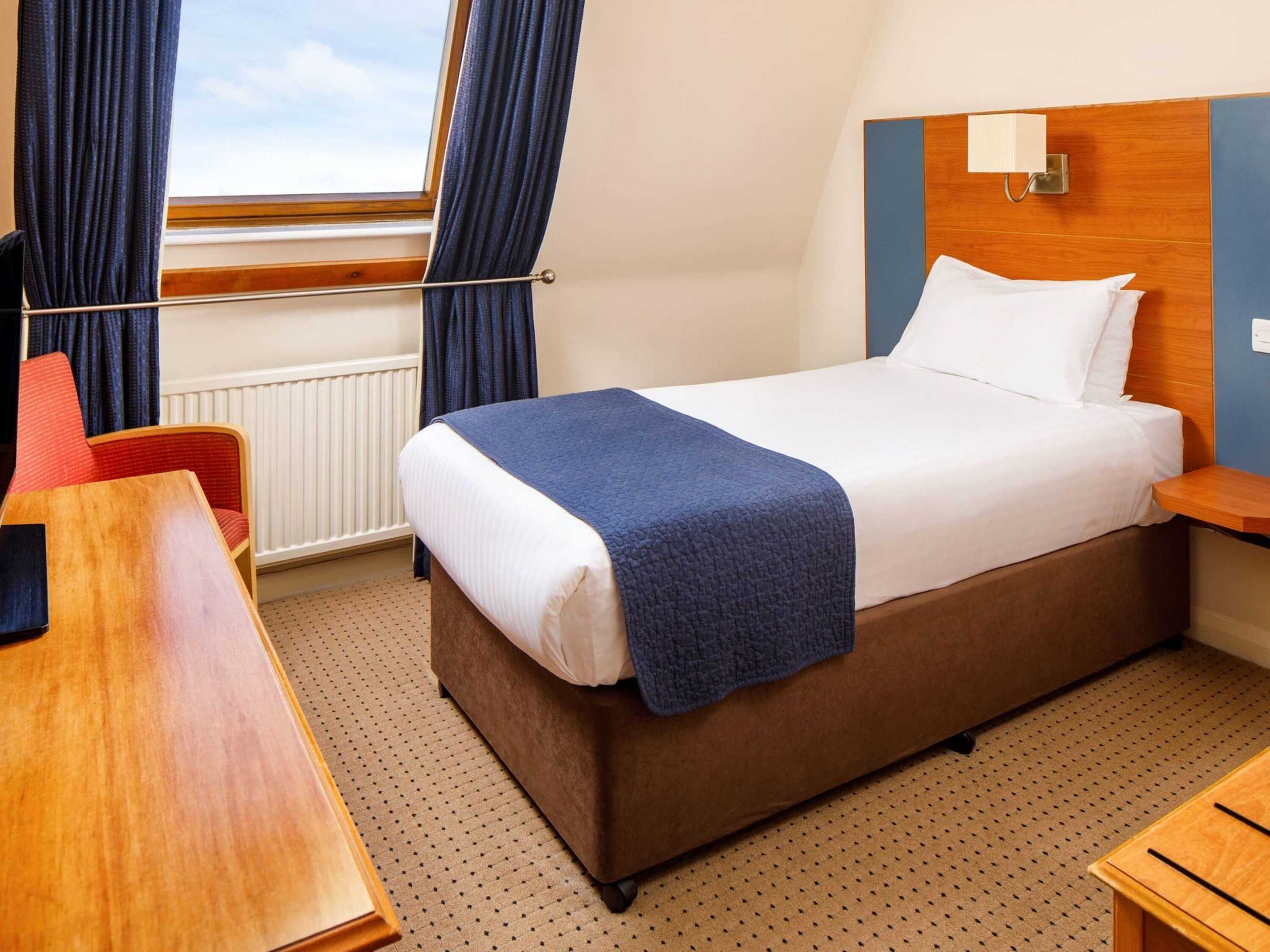 Gift card for Mercure Bolton Georgian House Hotel Gift card for Mercure Bolton Georgian House Hotel