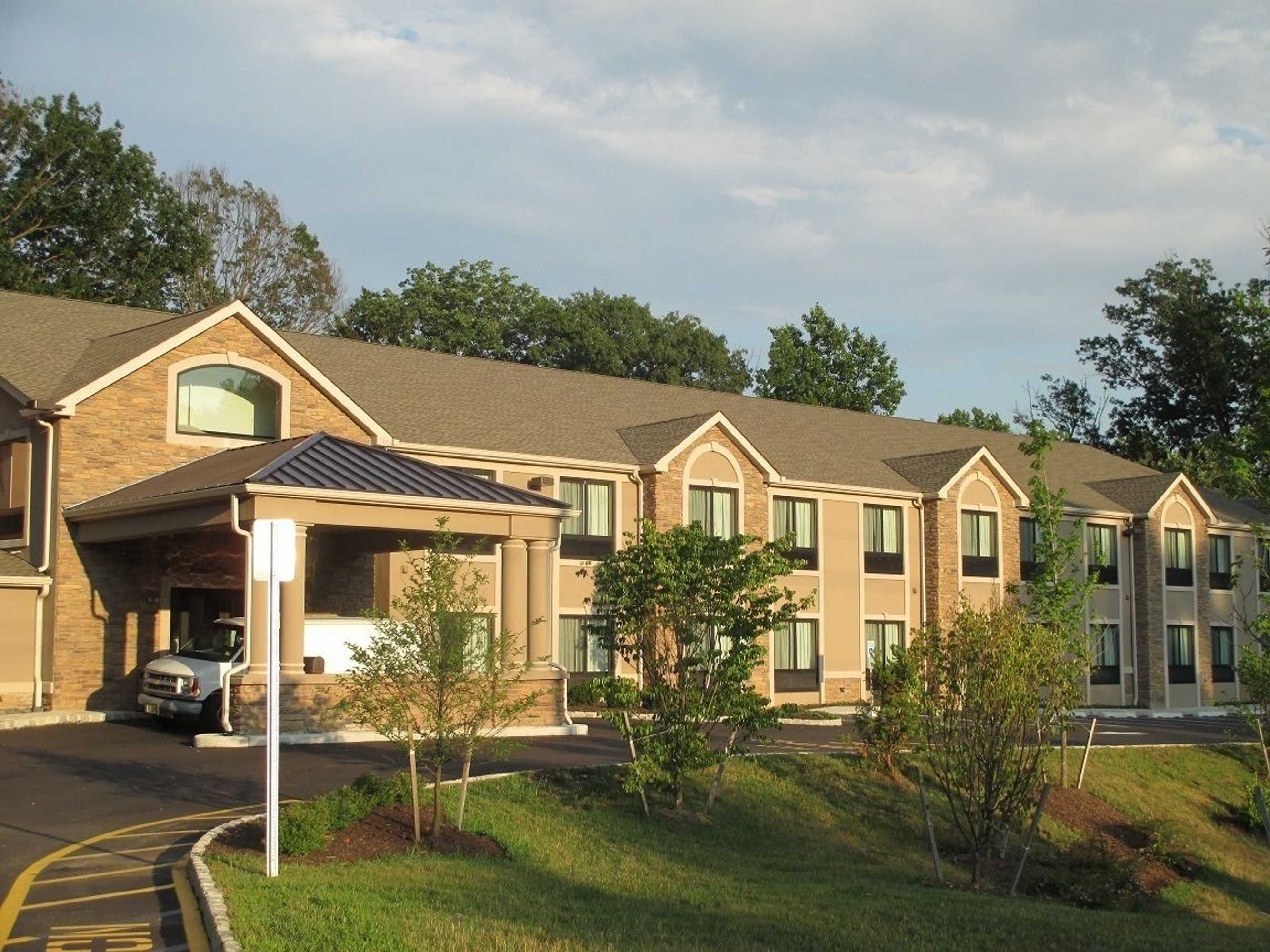 Gift card for Red Carpet Inn And Suites Monmouth Jtc Gift card for Red Carpet Inn And Suites Monmouth Jtc