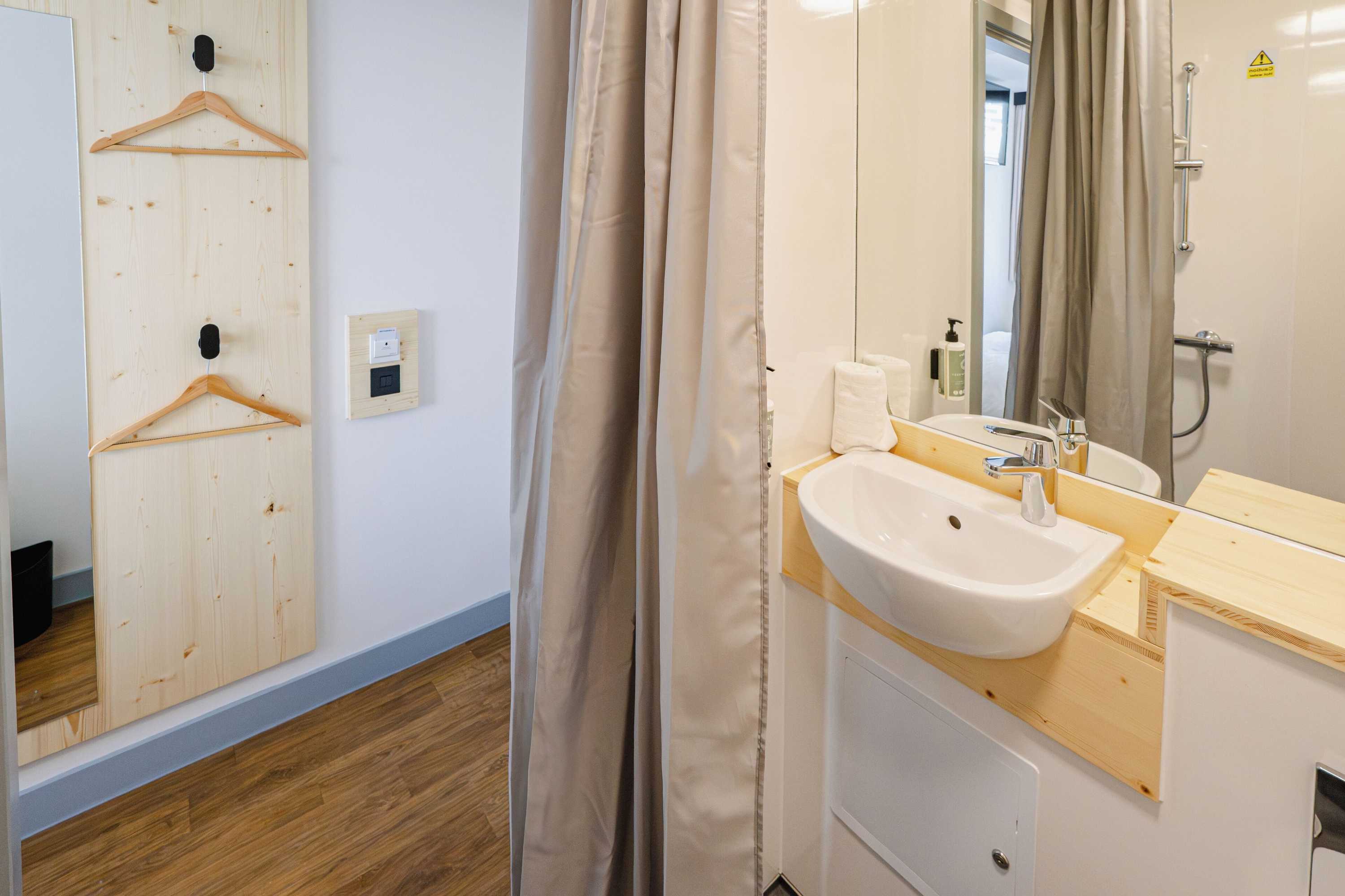 Gift card for Easyhotel London Croydon