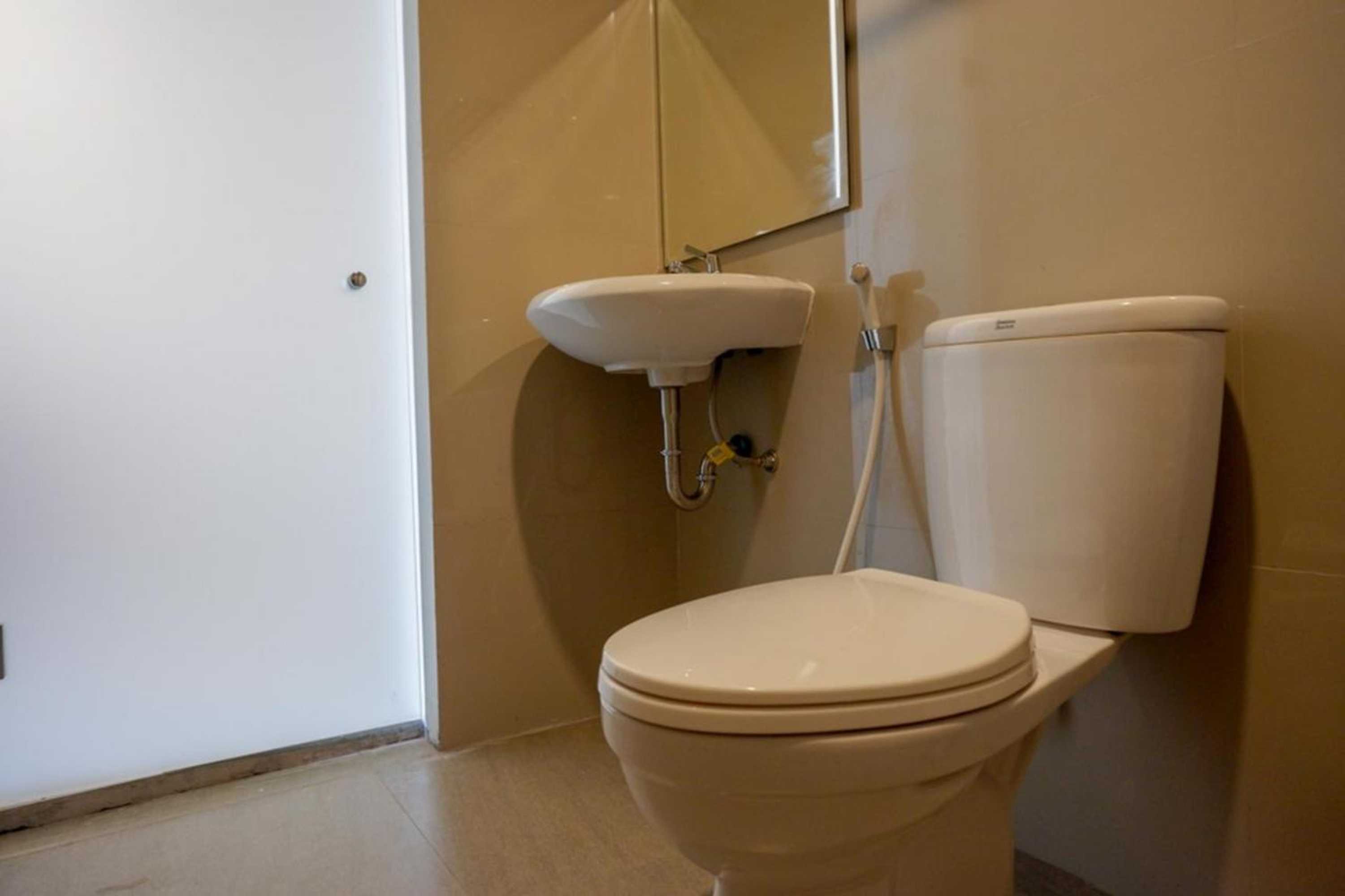 Gift card for Plus Near Solo Baru by Reddoorz