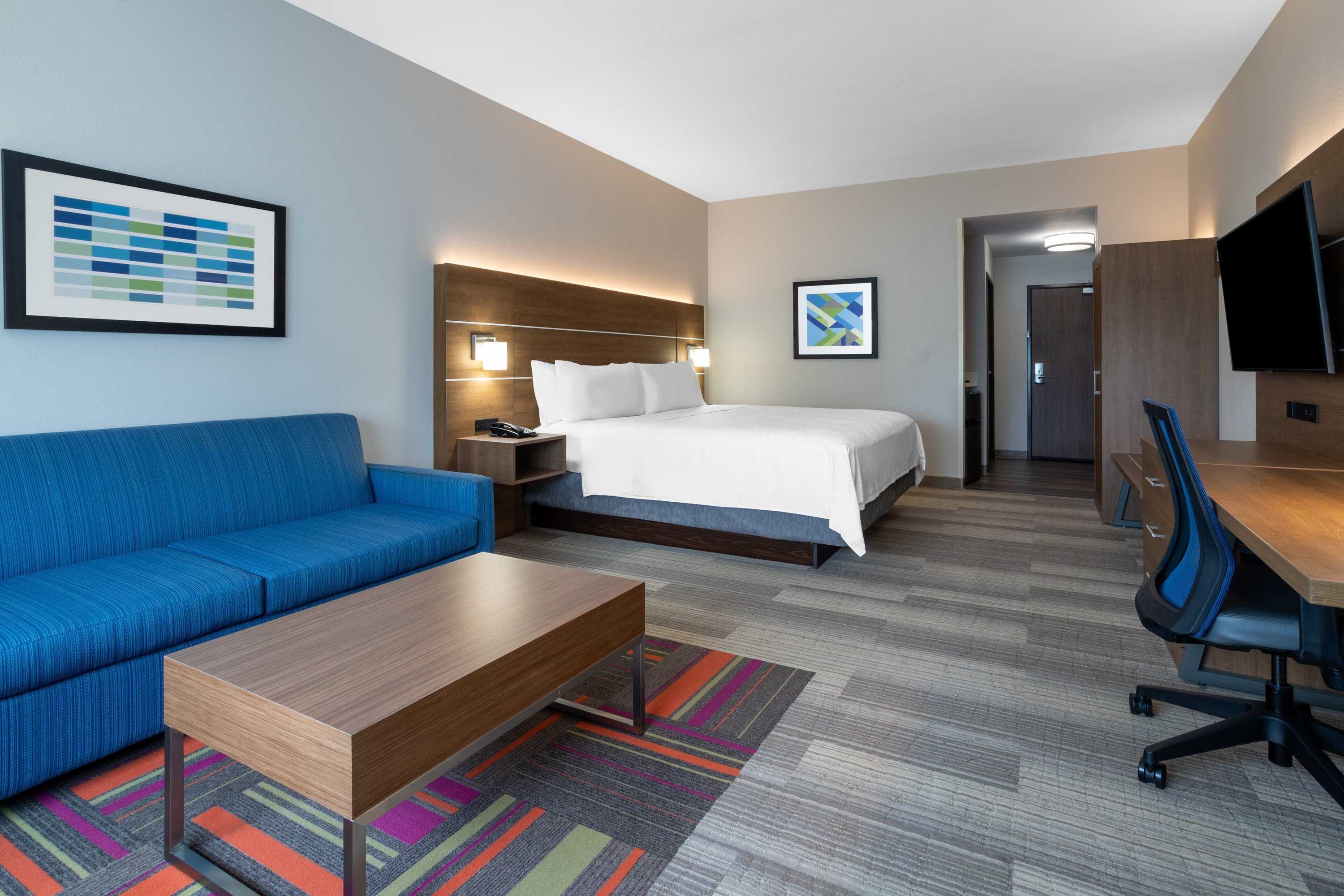 Gift card for Holiday Inn Express & Suites Wildwood The Villages by Ihg Gift card for Holiday Inn Express & Suites Wildwood The Villages by Ihg
