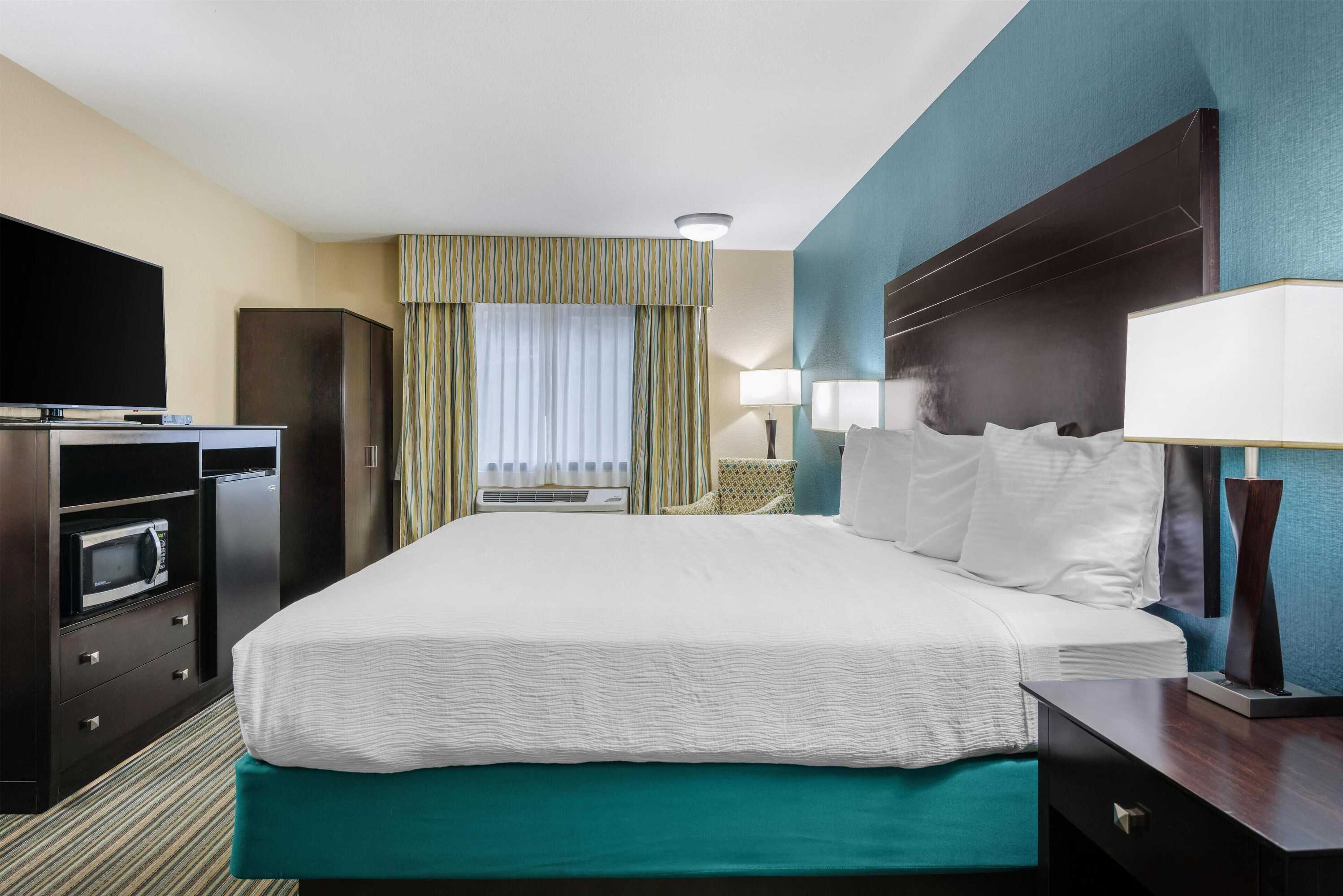 Gift card for Best Western Long Beach Inn Gift card for Best Western Long Beach Inn