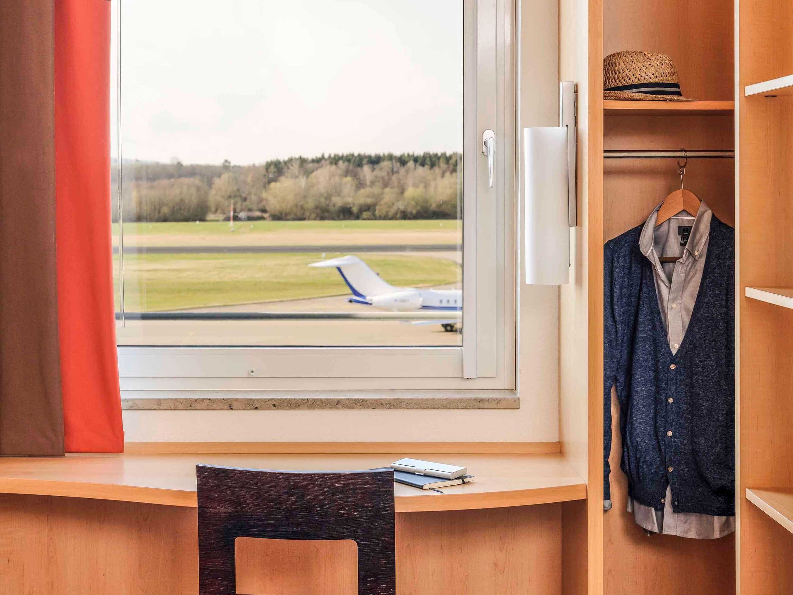 Gift card for Hotel Ibis Friedrichshafen Airport Messe Gift card for Hotel Ibis Friedrichshafen Airport Messe