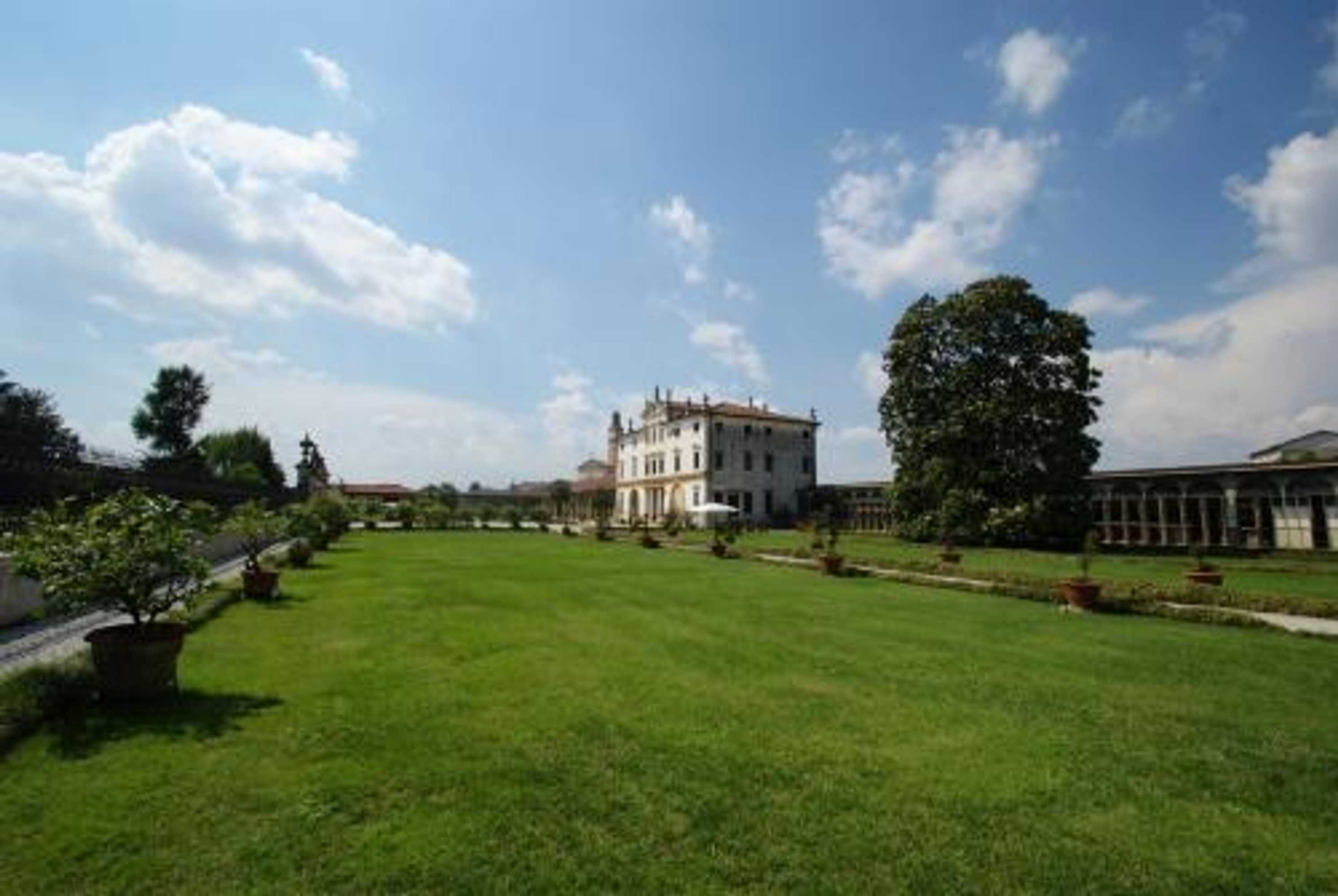 Gift card for Villa Ghislanzoni Gift card for Villa Ghislanzoni