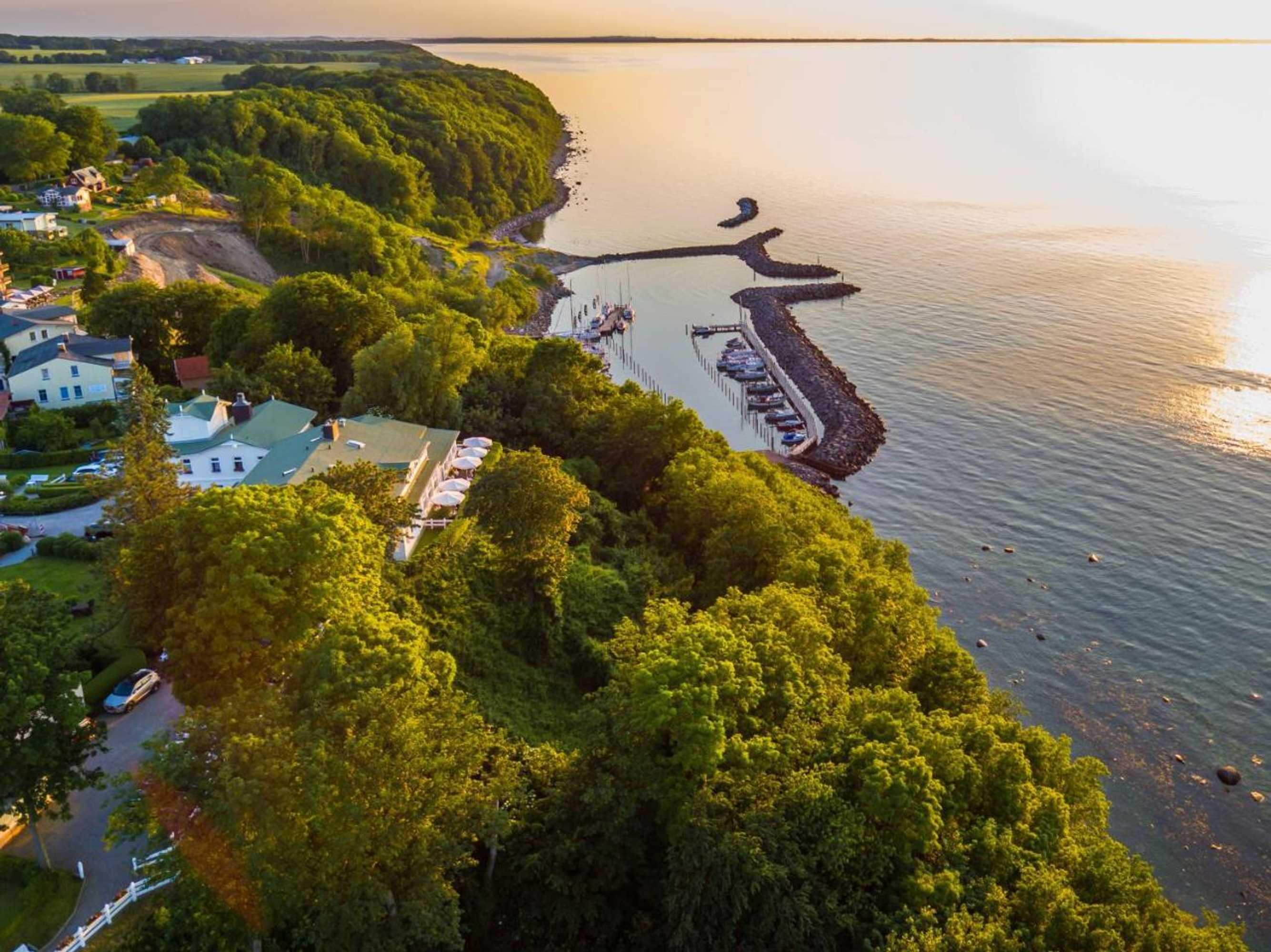 Gift card for Panorama Hotel Lohme/ Greys / Haus Harzendorf / Villa Joksch Gift card for Panorama Hotel Lohme/ Greys / Haus Harzendorf / Villa Joksch