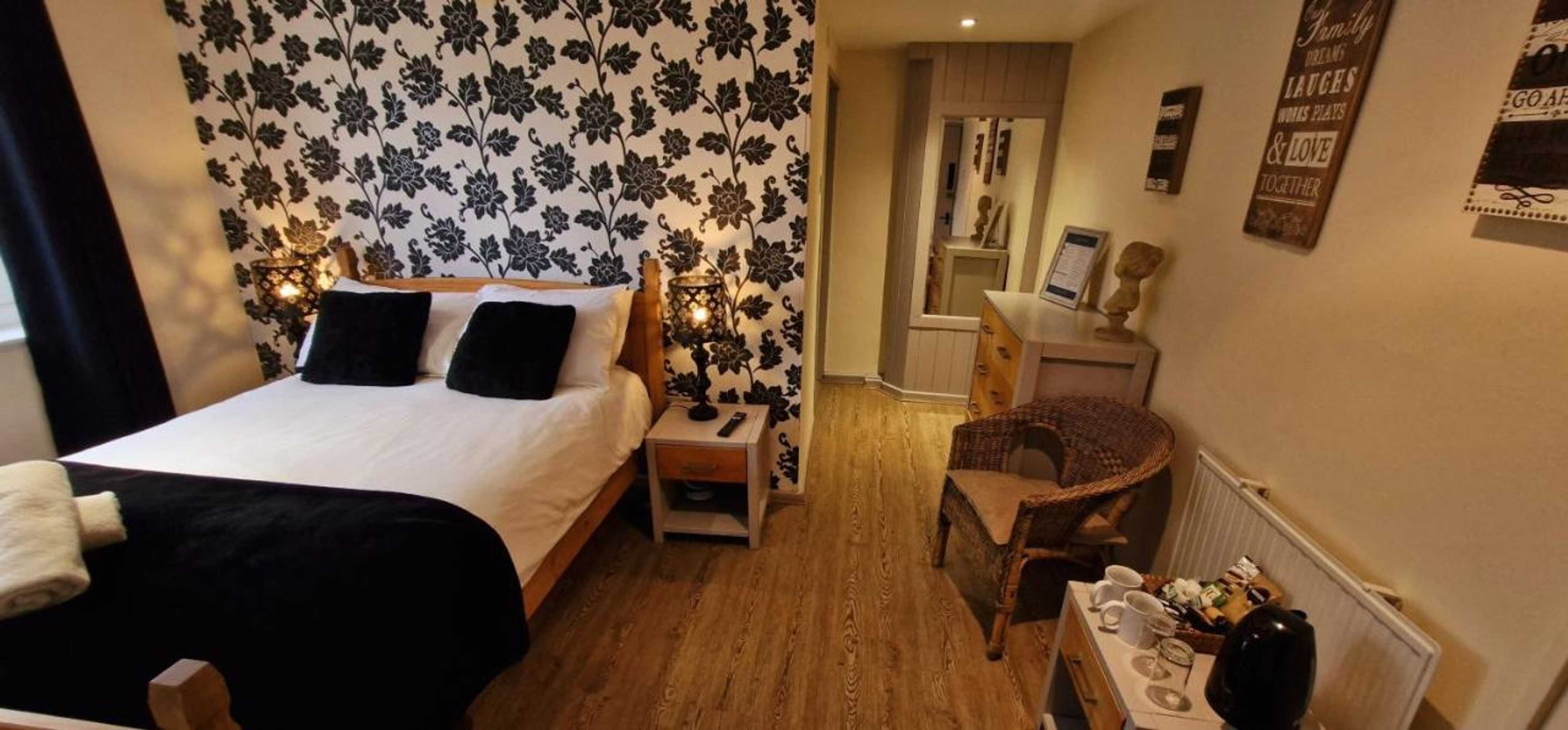 Gift card for The Strawbury Duck Inn