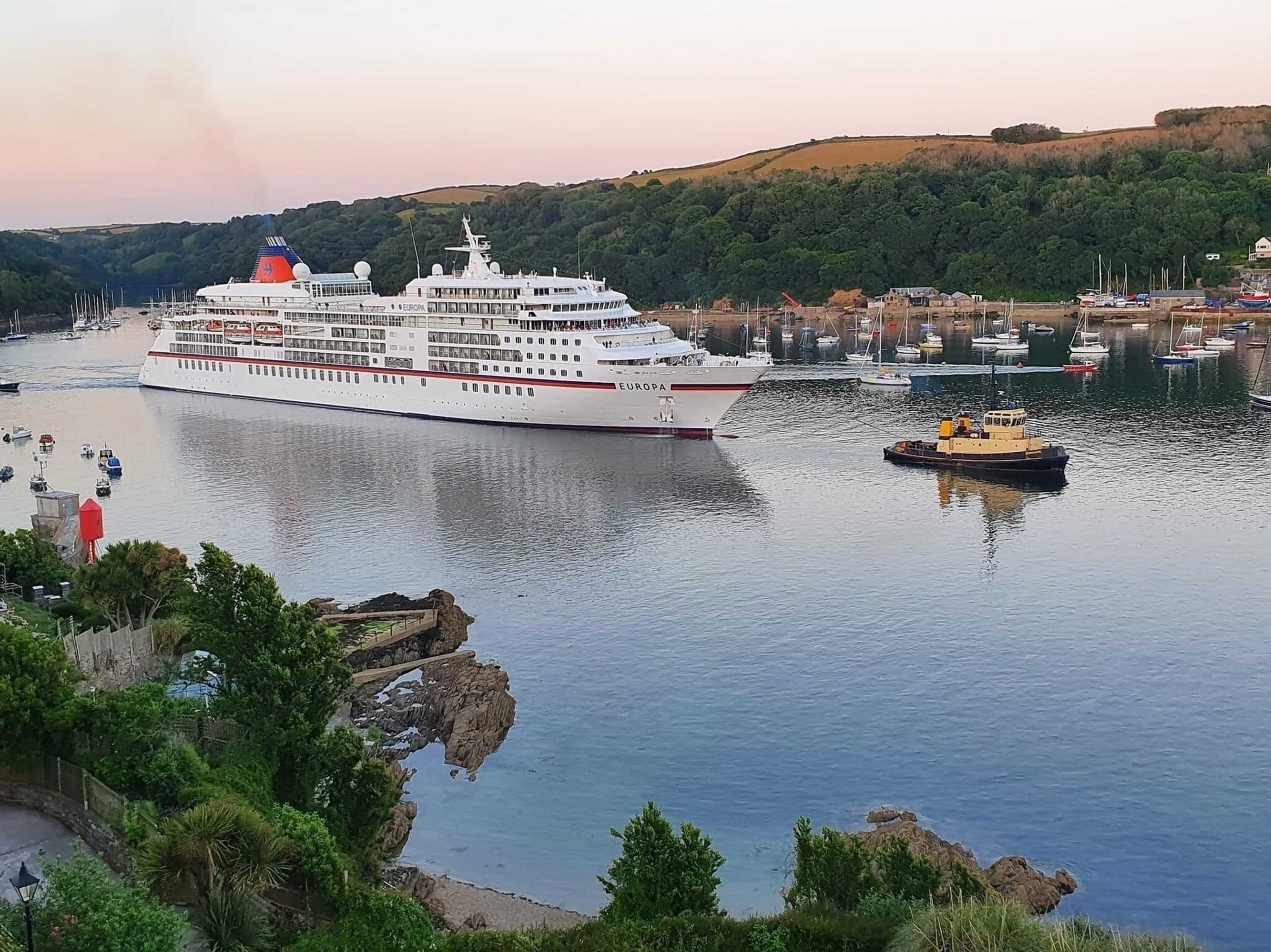 Gift card for The Slipway Fowey Harbour, Parking 1 Min & Garden Gift card for The Slipway Fowey Harbour, Parking 1 Min & Garden
