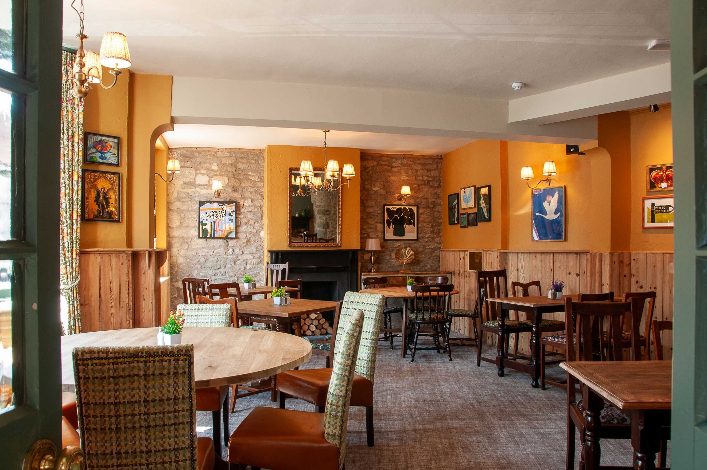 Gift card for George Inn, Mere