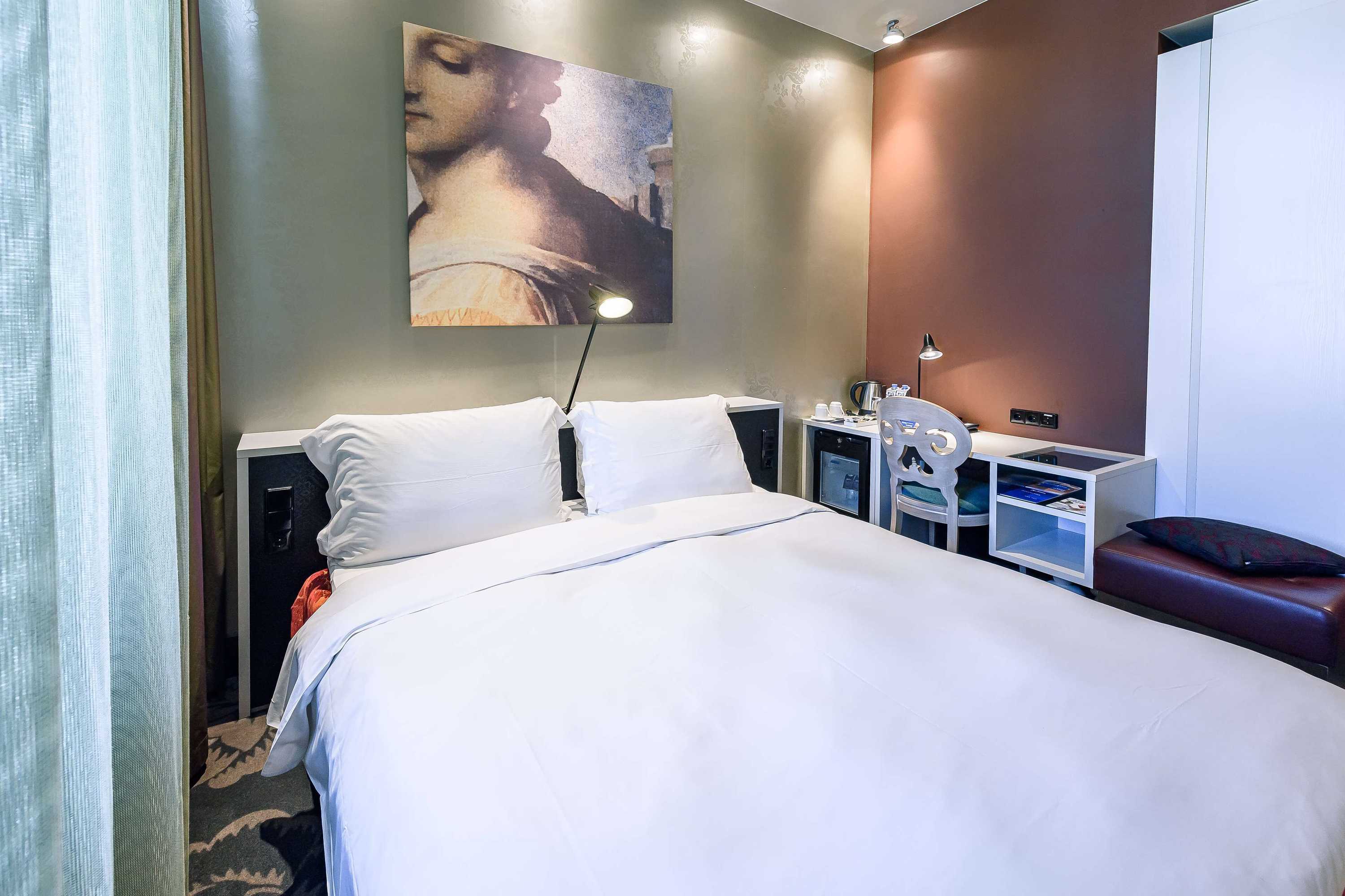 Gift card for Radisson Sonya Hotel, St. Petersburg Gift card for Radisson Sonya Hotel, St. Petersburg