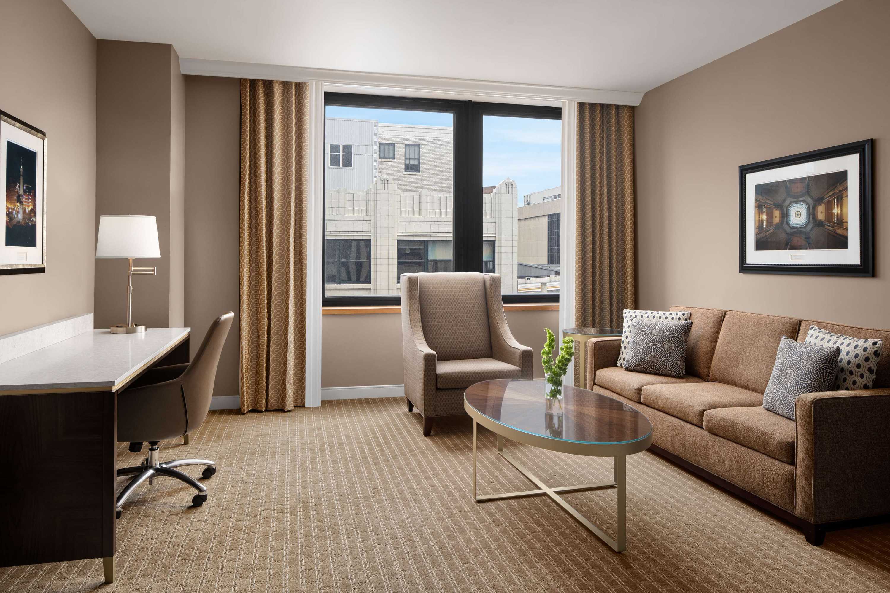 Gift card for Hilton Indianapolis Hotel & Suites Gift card for Hilton Indianapolis Hotel & Suites