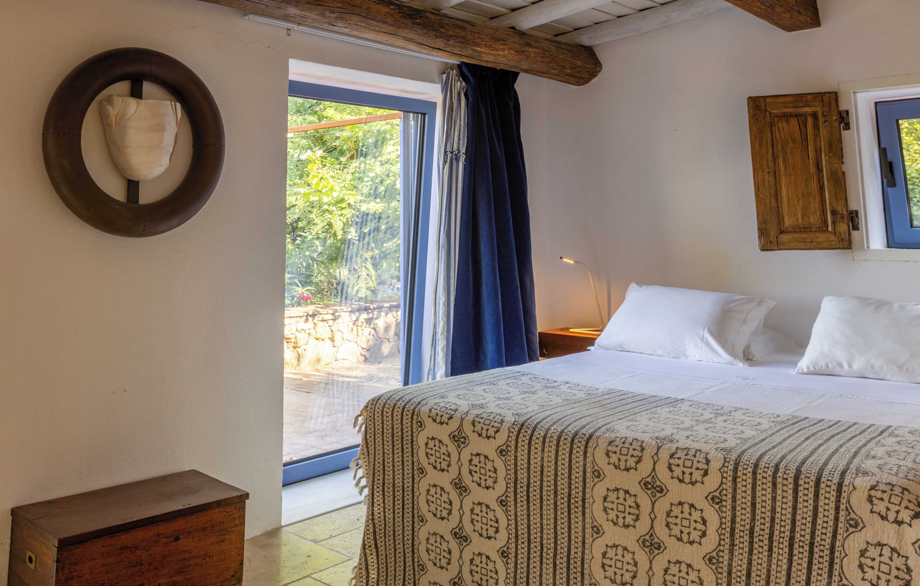 Gift card for Quinta do Barrieiro - Art Selection by Maria Leal da Costa