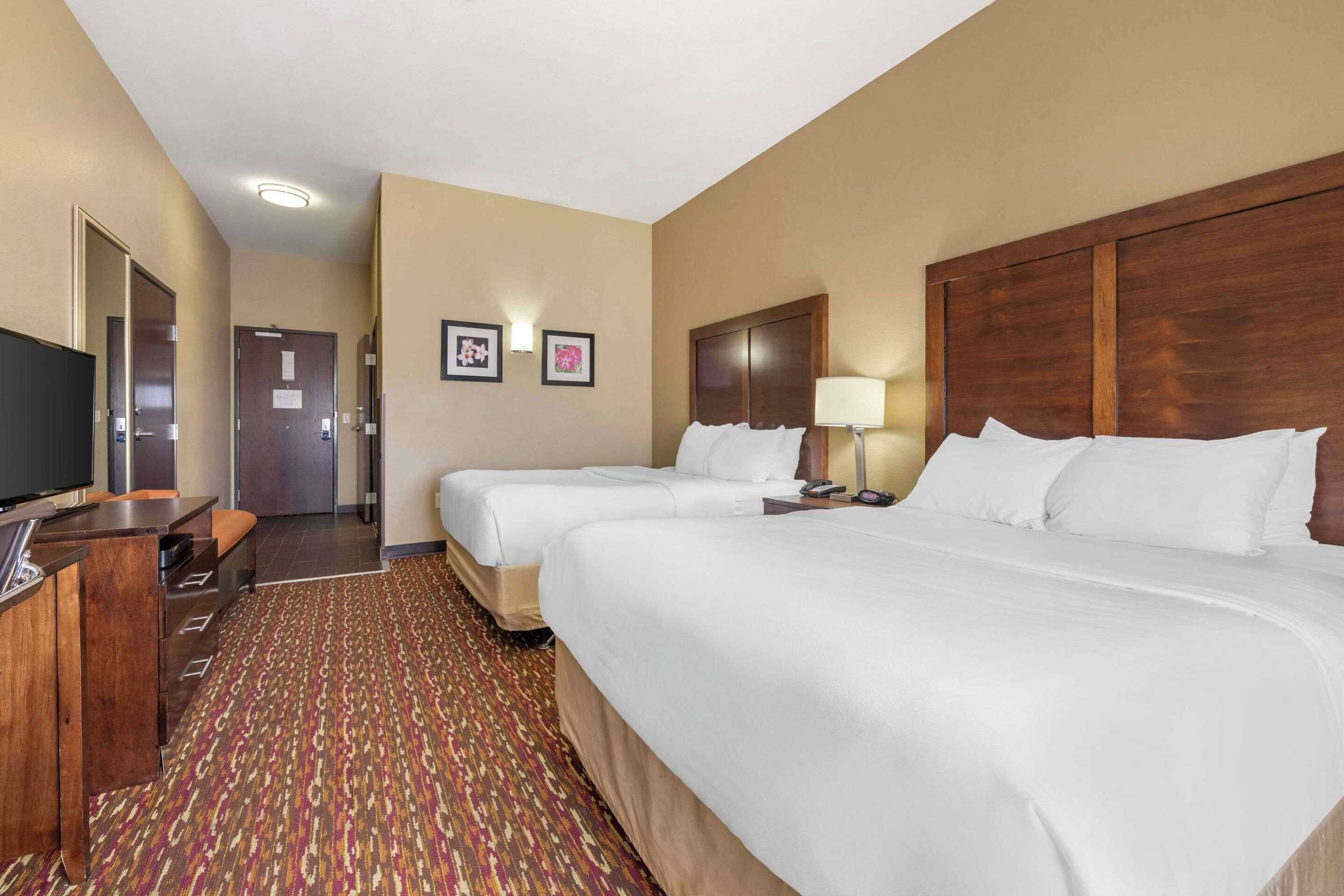 Gift card for Comfort Inn & Suites Artesia Gift card for Comfort Inn & Suites Artesia