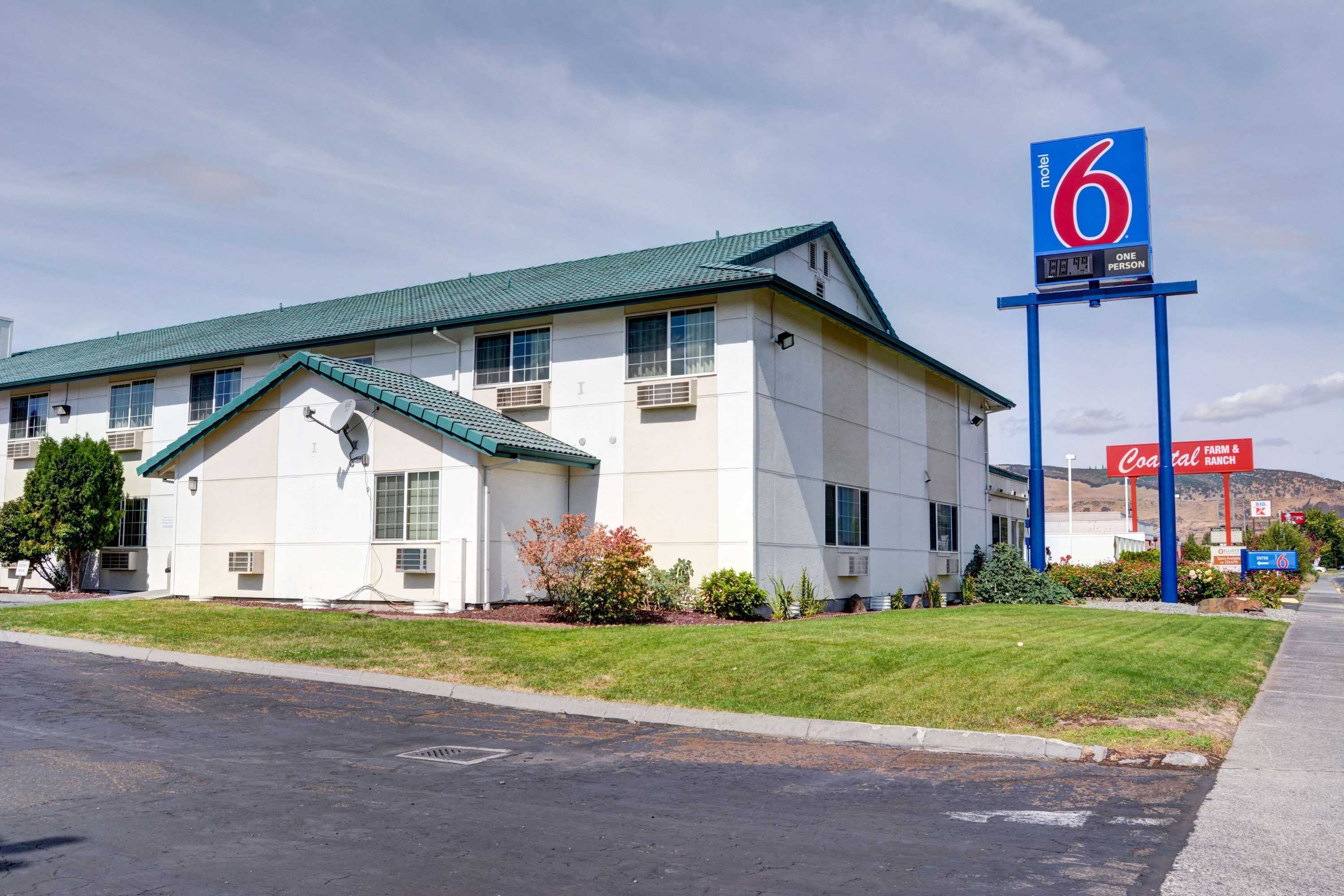 Gift card for Motel 6 The Dalles, OR Gift card for Motel 6 The Dalles, OR