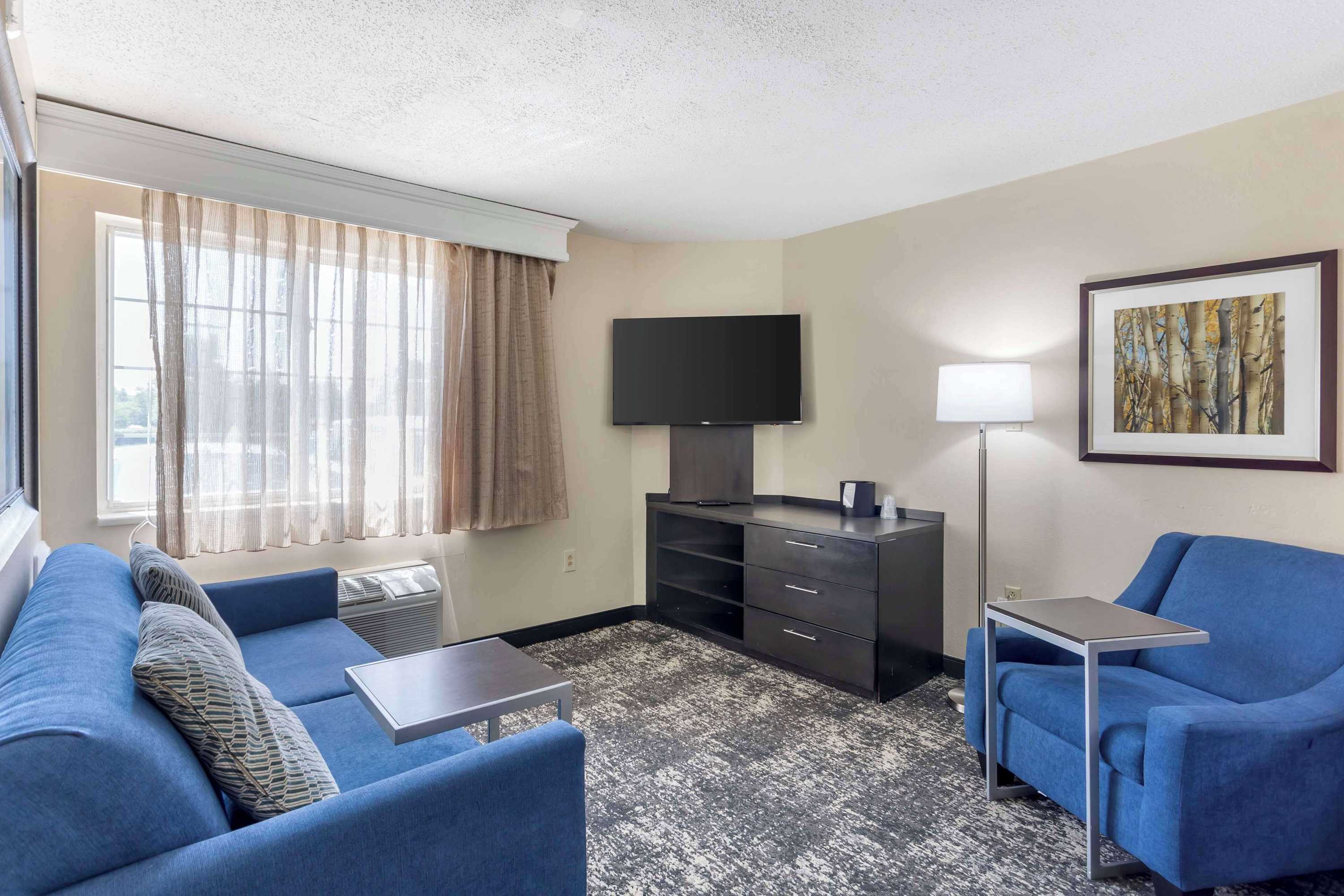 Gift card for Executive Residency by Best Western Philadelphia-Willow Grove Gift card for Executive Residency by Best Western Philadelphia-Willow Grove