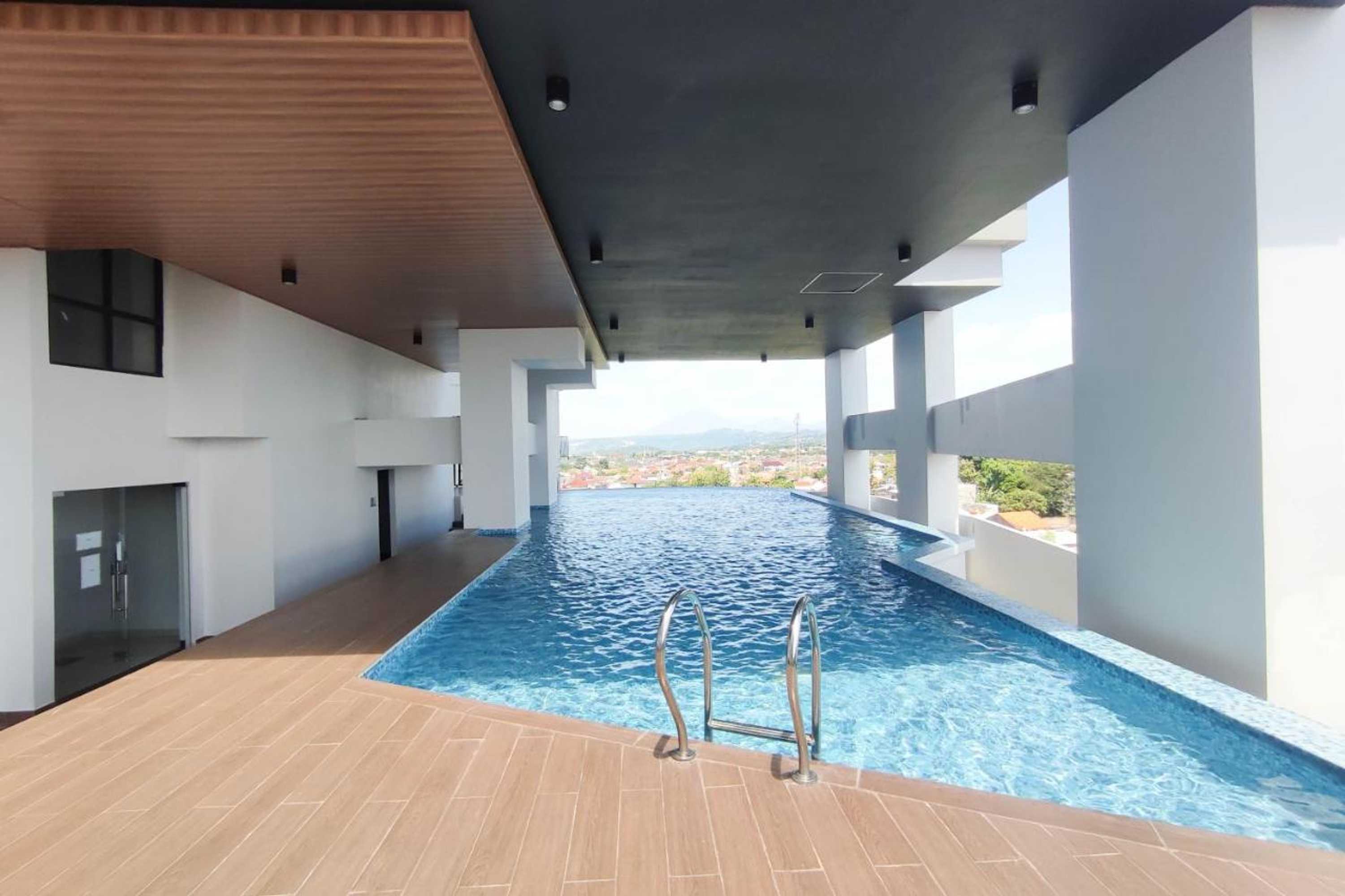 Gift card for Cozy Living Studio at The Alton Apartment By Travelio Gift card for Cozy Living Studio at The Alton Apartment By Travelio