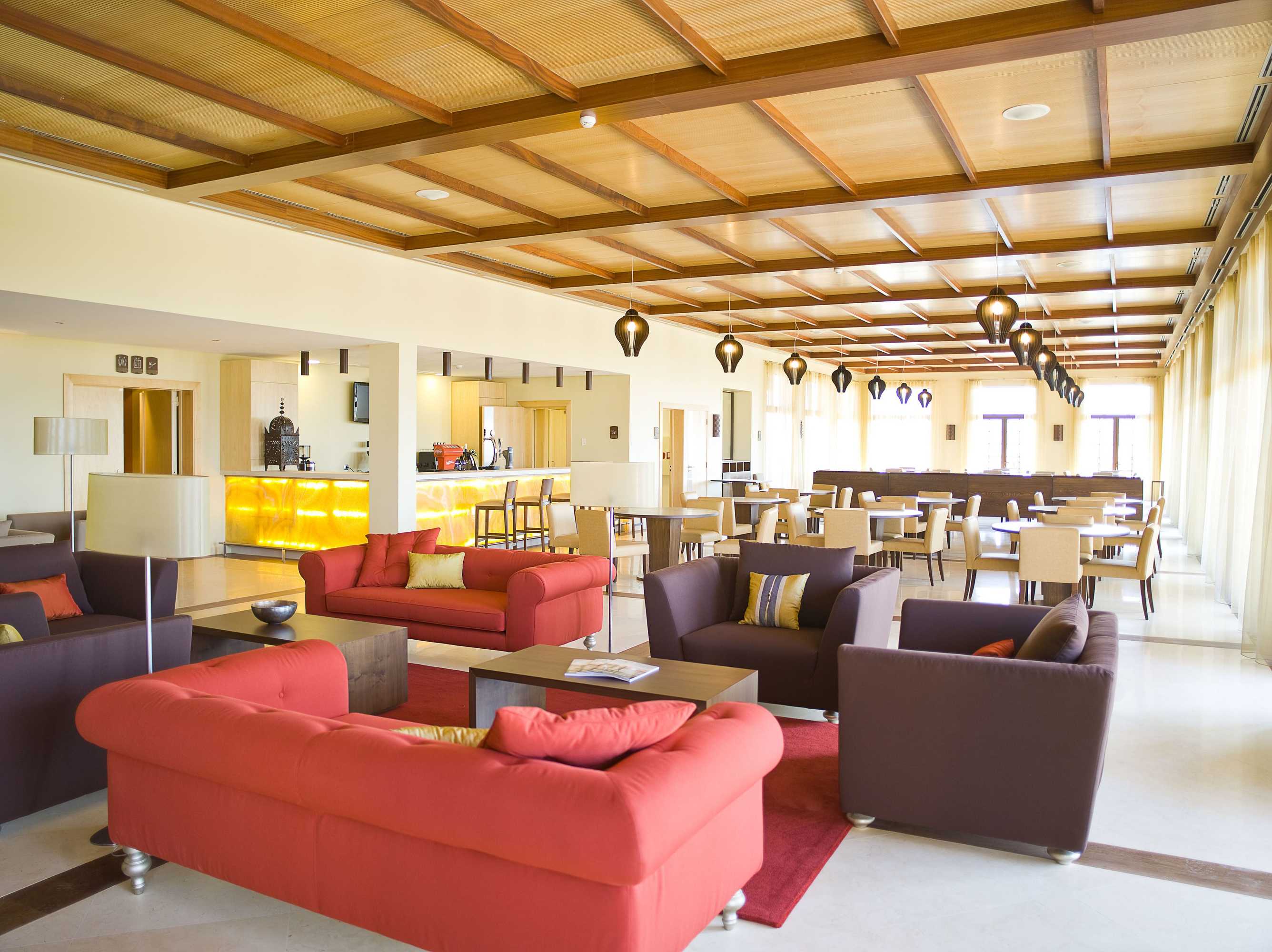 Gift card for Amendoeira Golf Resort - Apartments And Villas Gift card for Amendoeira Golf Resort - Apartments And Villas
