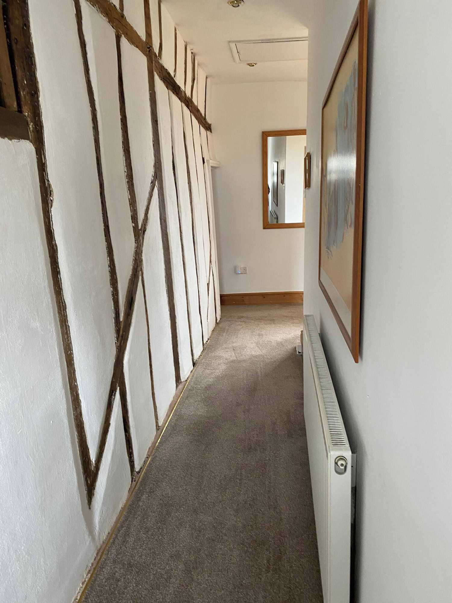 Gift card for 4 BR & 2 Bathroom House Parking Garden St Neots Town Centre Gift card for 4 BR & 2 Bathroom House Parking Garden St Neots Town Centre