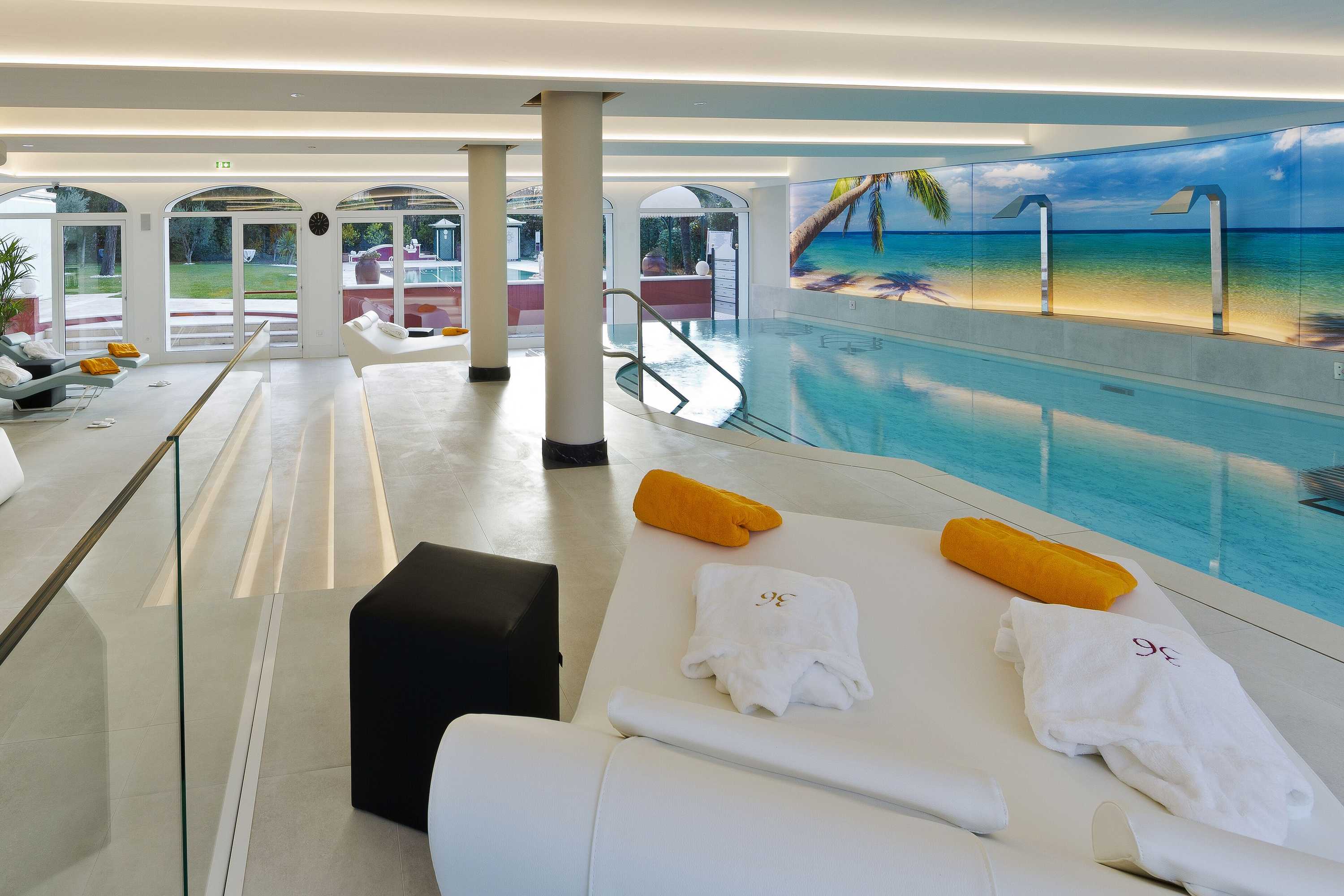 Gift card for Vip's Motel Luxury Accommodation & Spa Gift card for Vip's Motel Luxury Accommodation & Spa