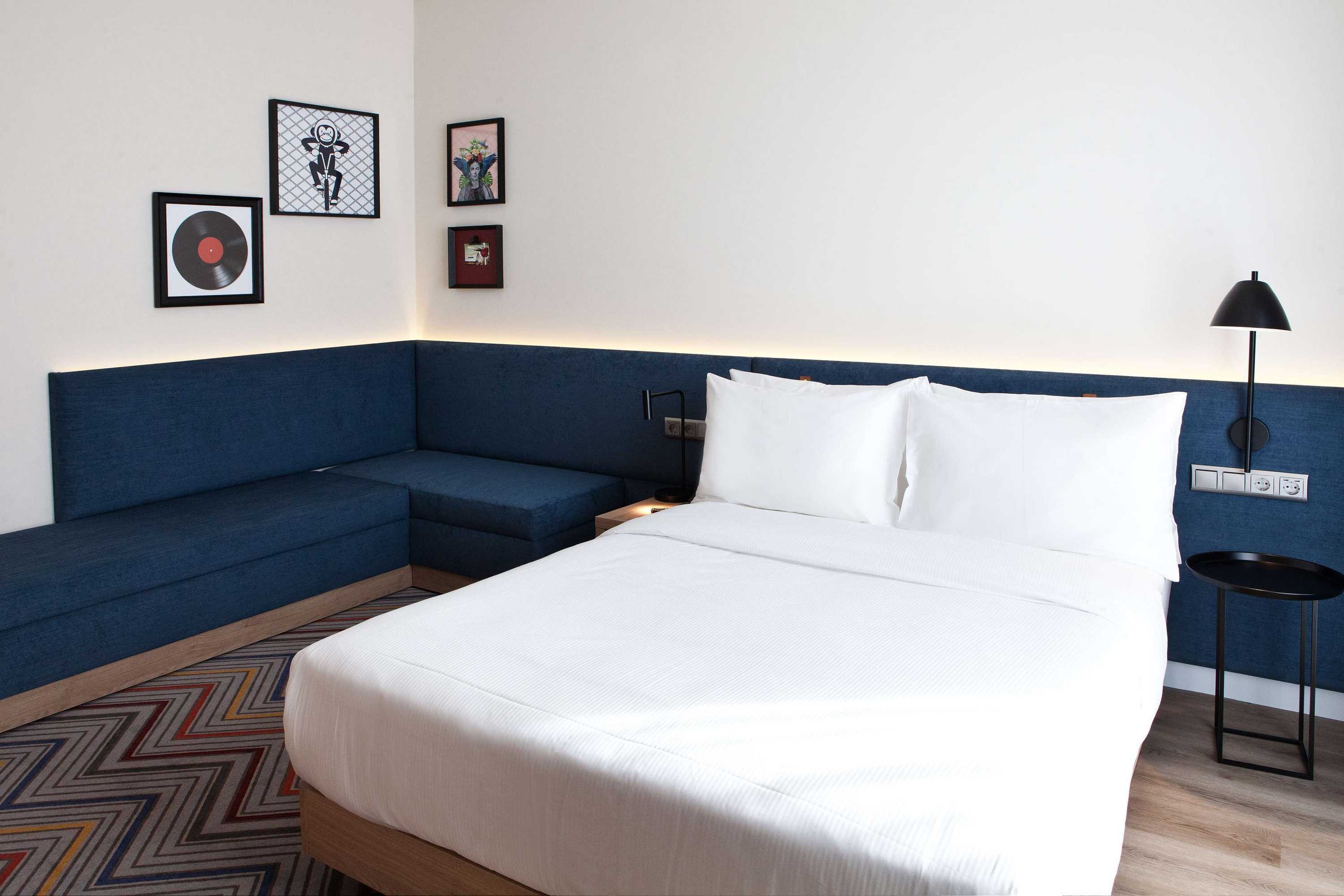 Gift card for Hampton by Hilton Munich Airport South Gift card for Hampton by Hilton Munich Airport South