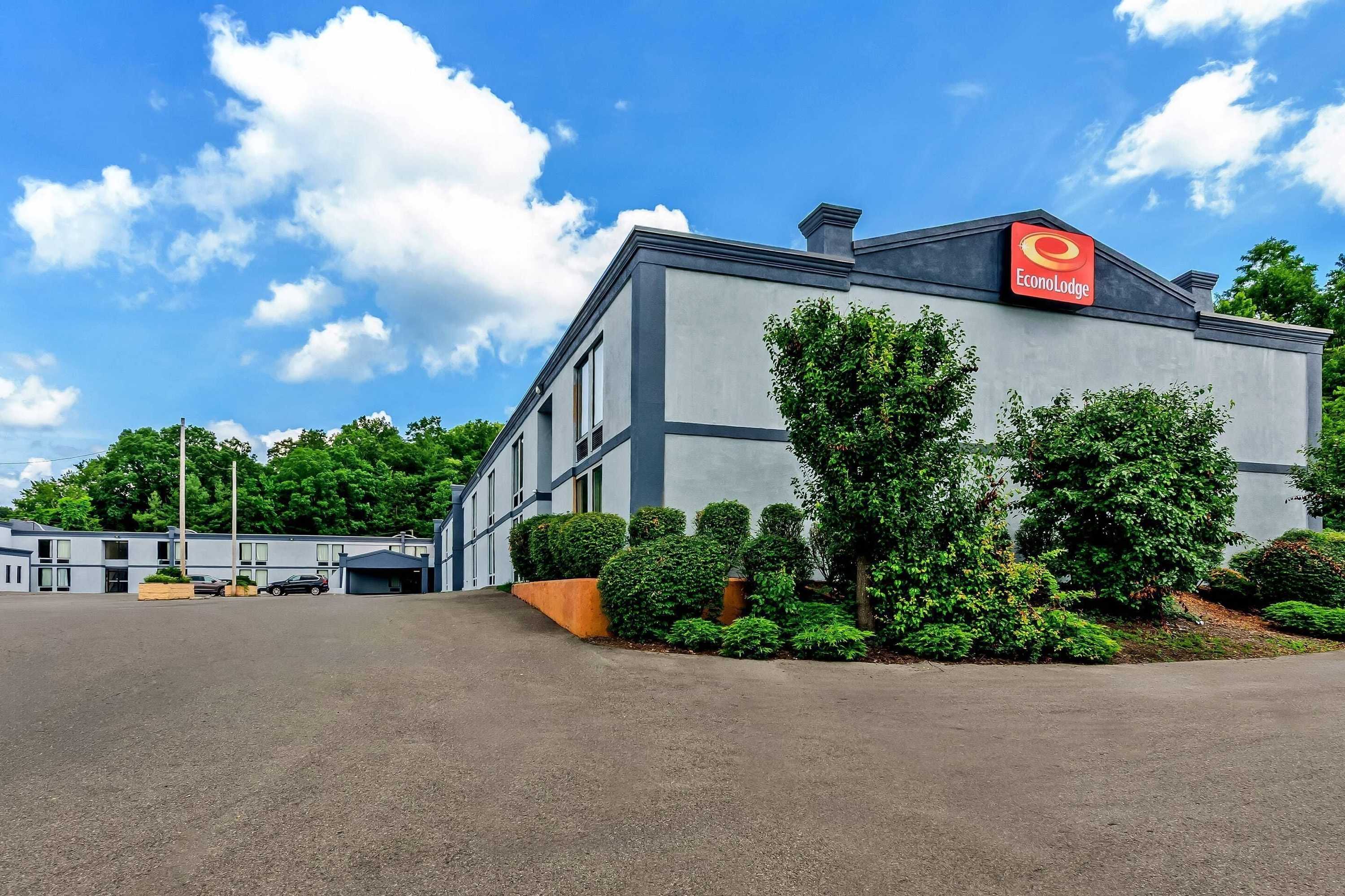 Gift card for Econo Lodge Mt Hope - Beckley North