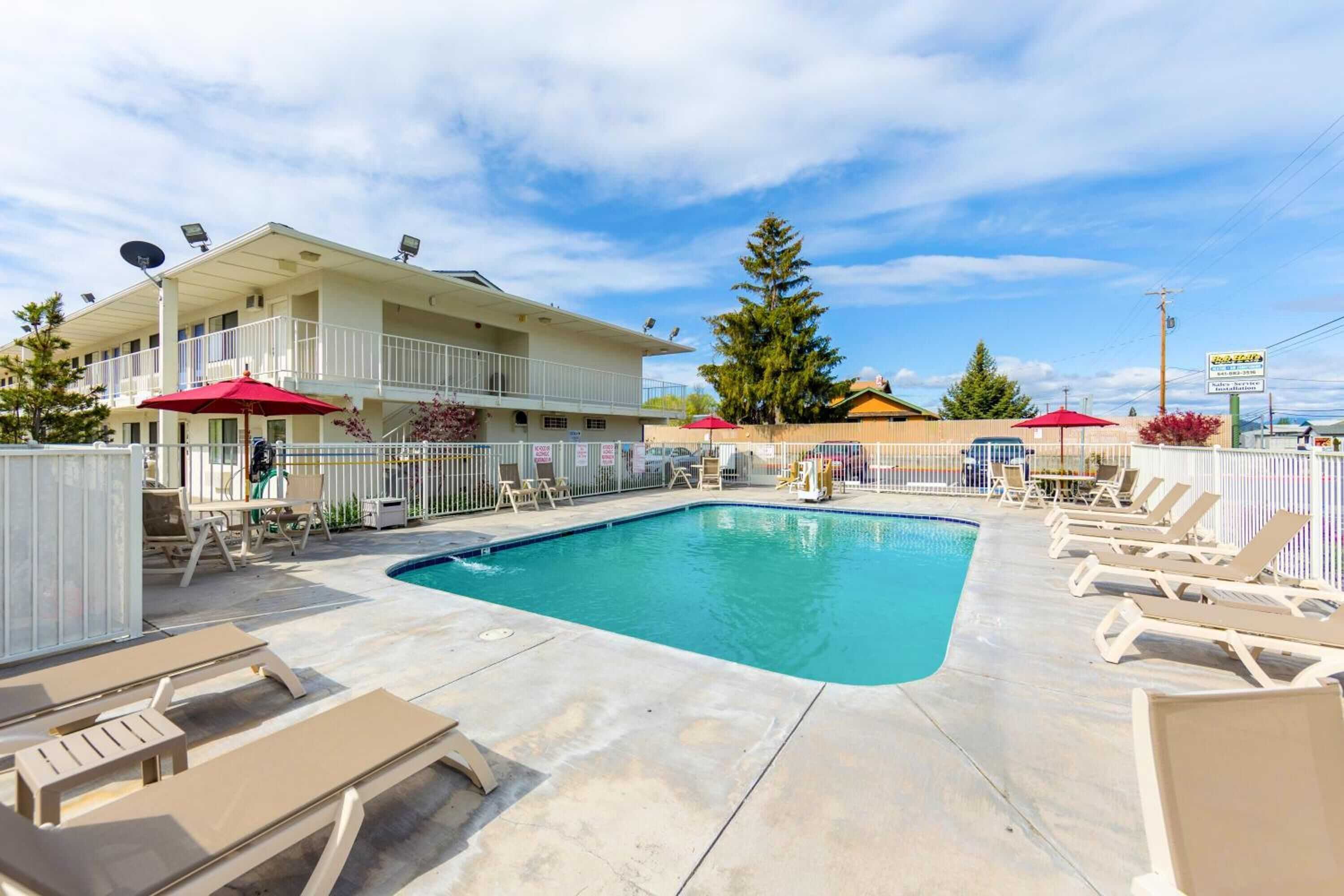 Gift card for Motel 6 Klamath Falls, OR Gift card for Motel 6 Klamath Falls, OR